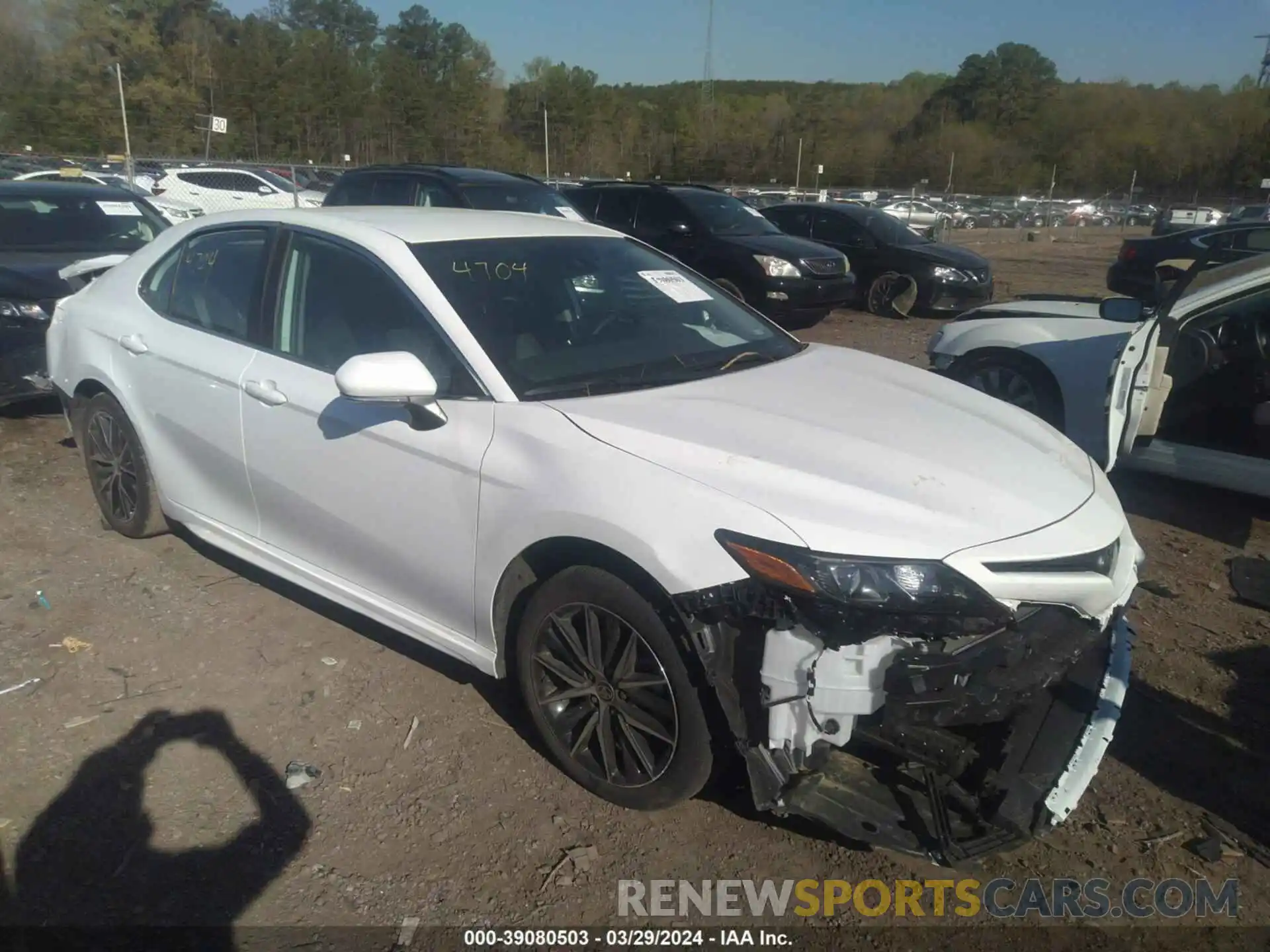 1 Photograph of a damaged car 4T1G11AK0RU884637 TOYOTA CAMRY 2024