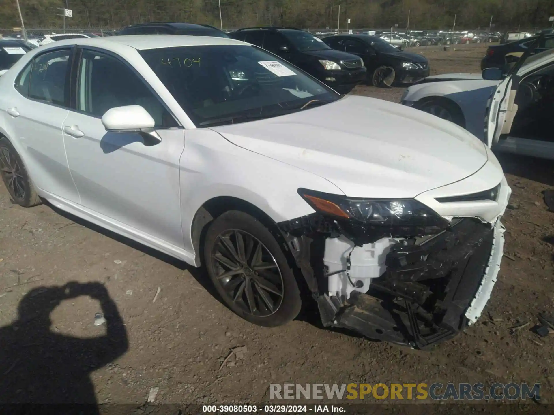 20 Photograph of a damaged car 4T1G11AK0RU884637 TOYOTA CAMRY 2024