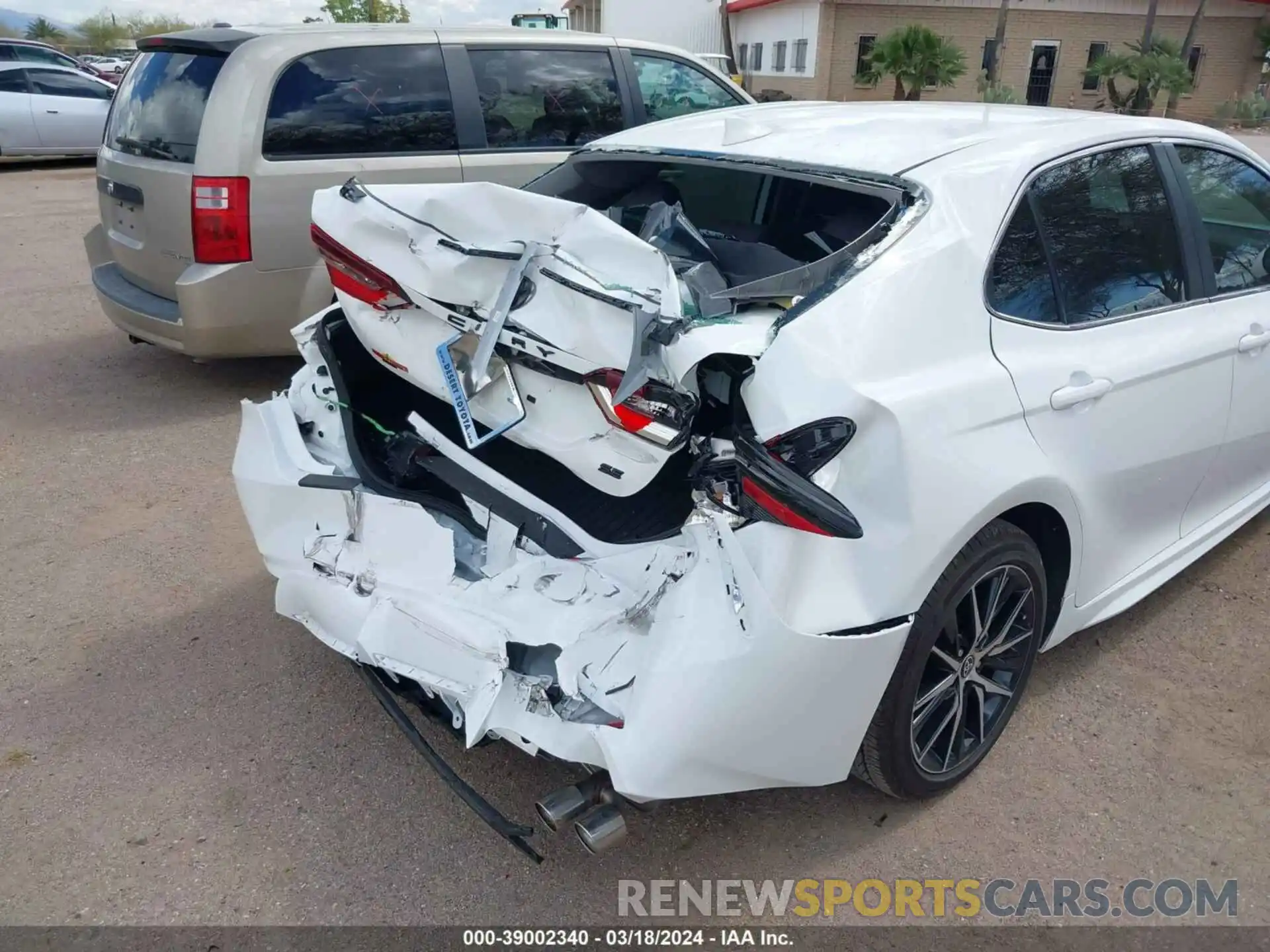 18 Photograph of a damaged car 4T1G11AK3RU200325 TOYOTA CAMRY 2024