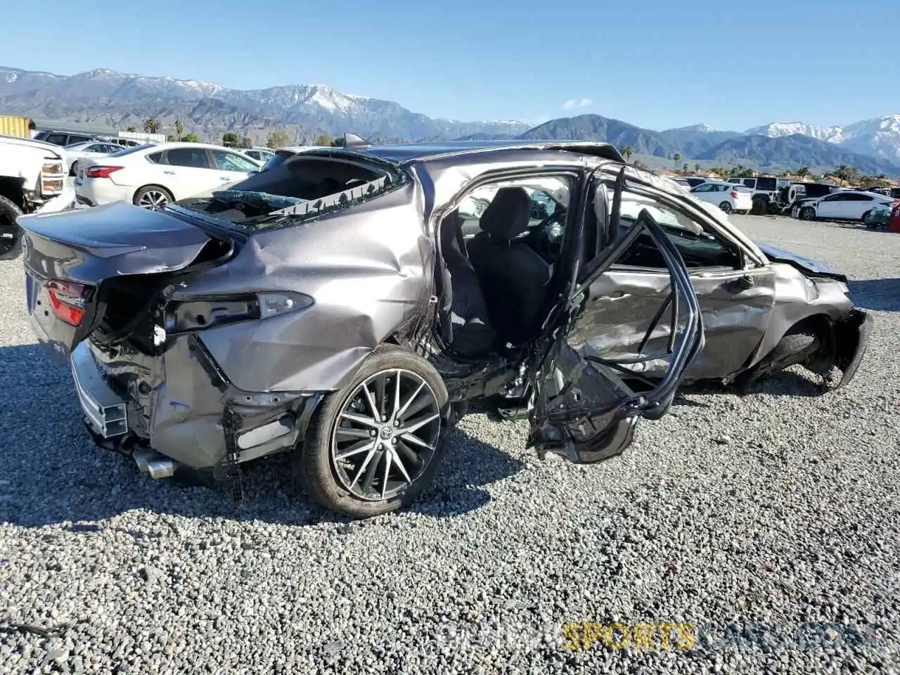 3 Photograph of a damaged car 4T1G11AK8RU228234 TOYOTA CAMRY 2024