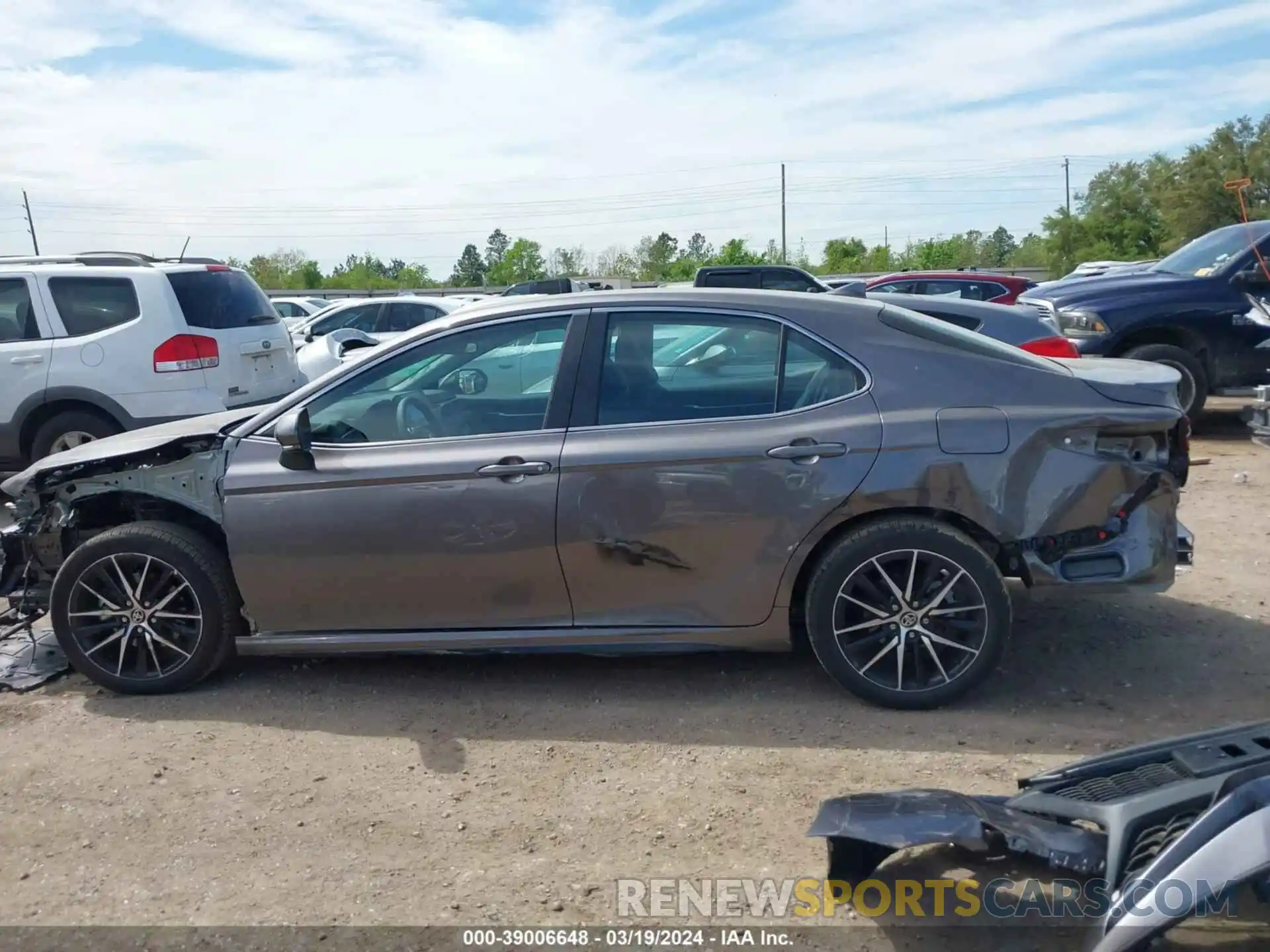 15 Photograph of a damaged car 4T1G11AKXRU896536 TOYOTA CAMRY 2024