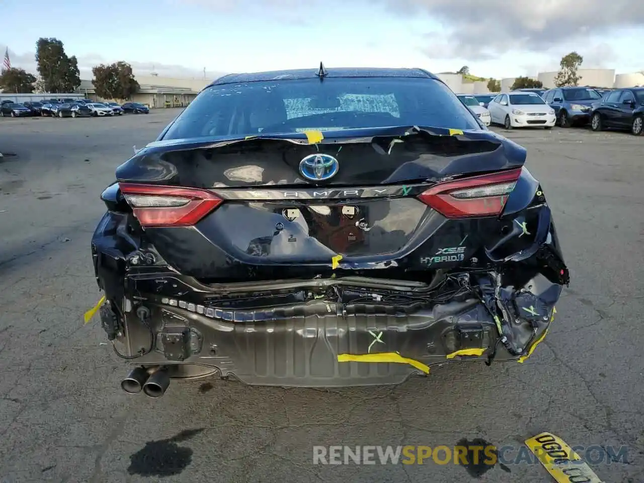 6 Photograph of a damaged car 4T1K31AK1RU073918 TOYOTA CAMRY 2024