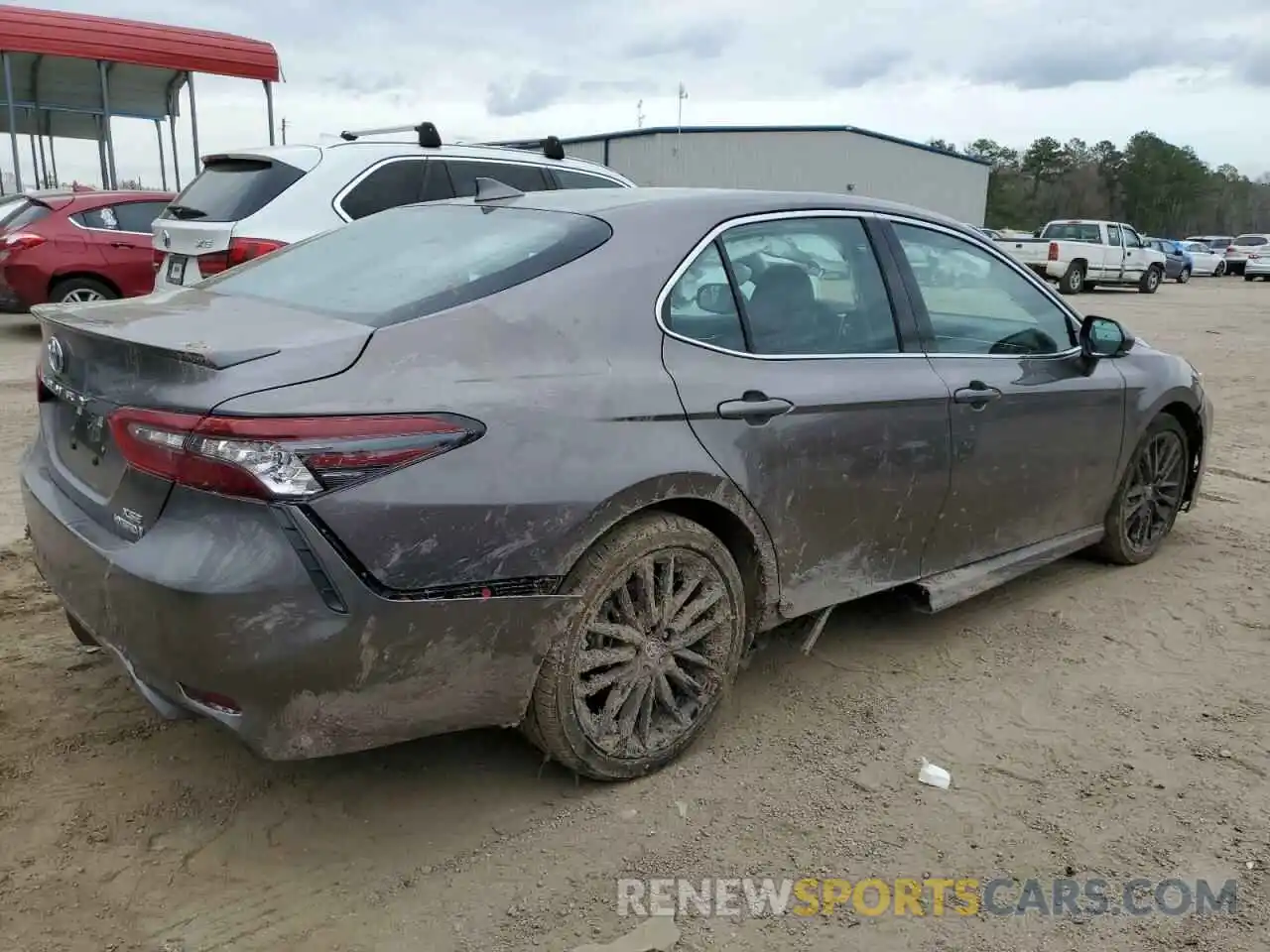 3 Photograph of a damaged car 4T1K31AK3RU069062 TOYOTA CAMRY 2024