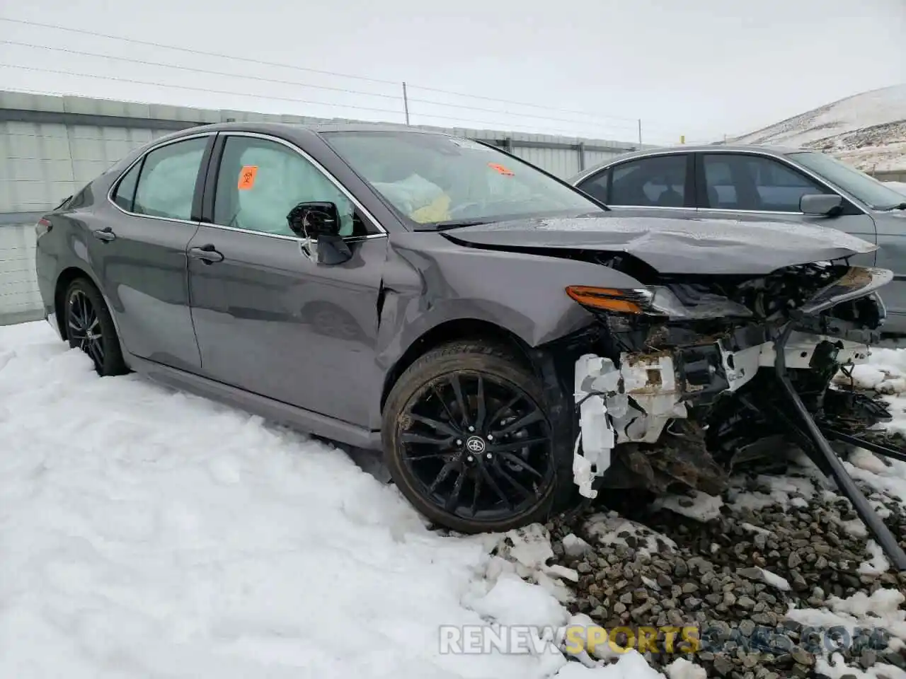 4 Photograph of a damaged car 4T1K31AK9RU624208 TOYOTA CAMRY 2024