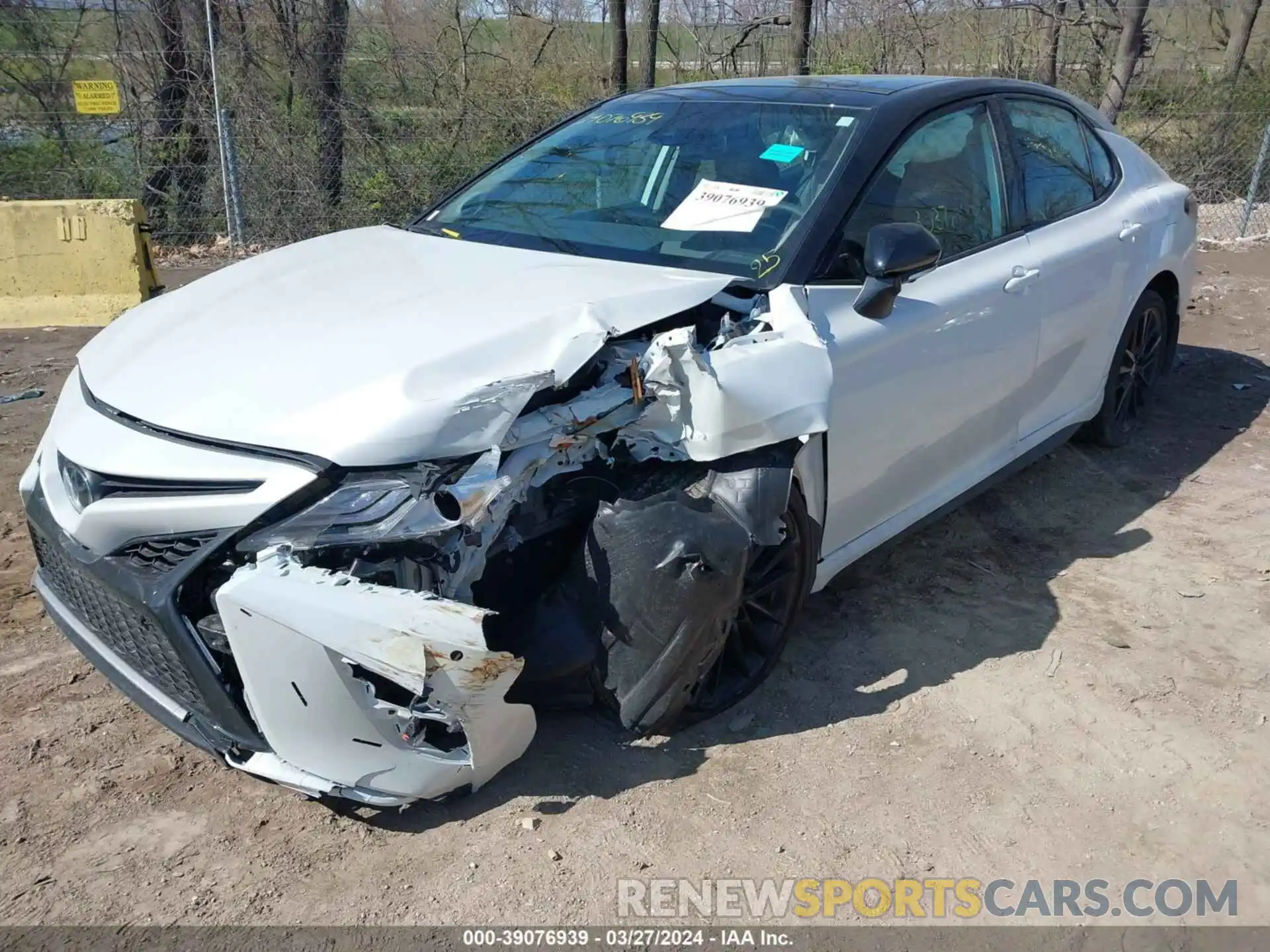 6 Photograph of a damaged car 4T1KZ1AK3RU099239 TOYOTA CAMRY 2024