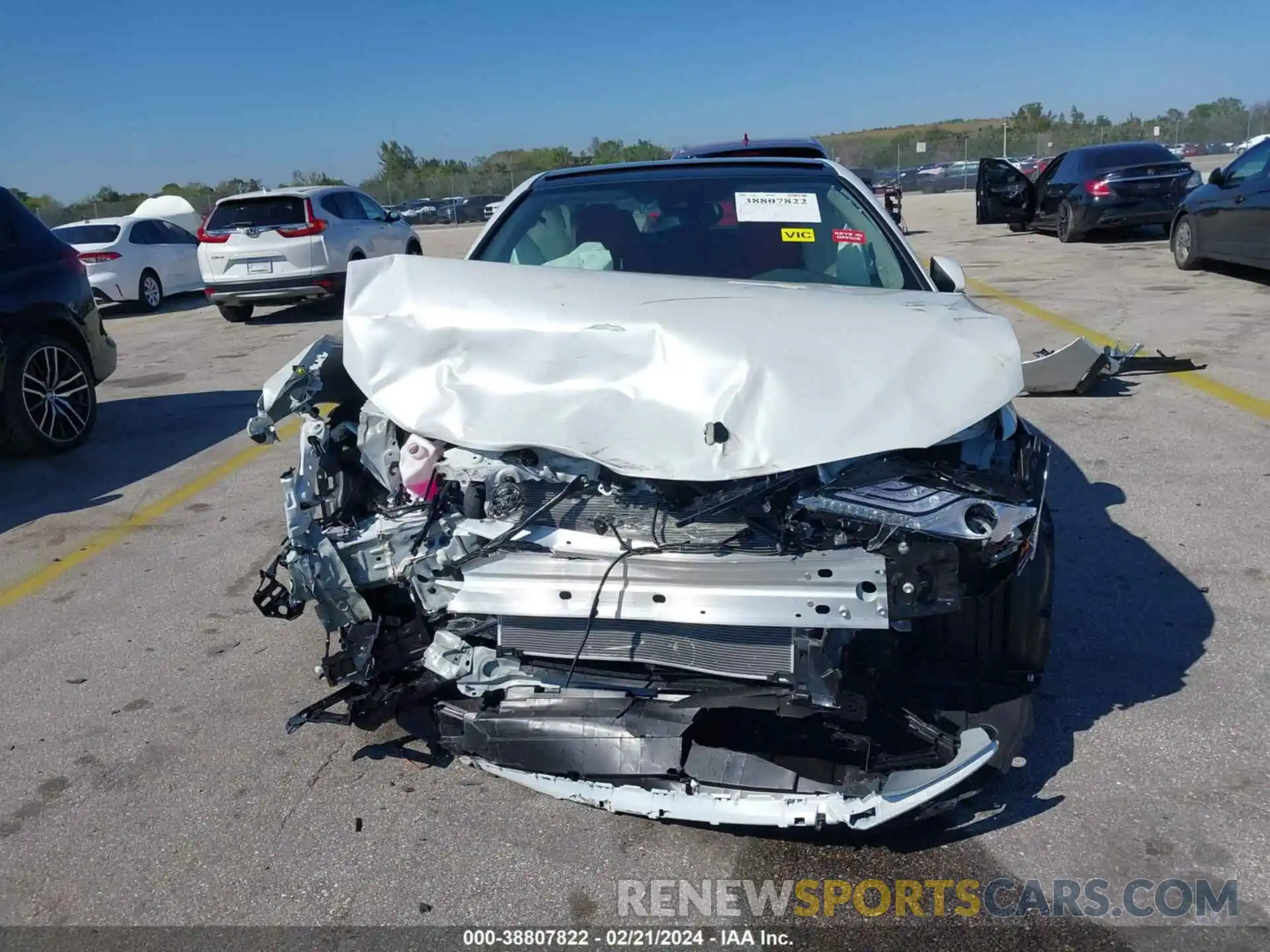 6 Photograph of a damaged car 4T1KZ1AK9RU098354 TOYOTA CAMRY 2024