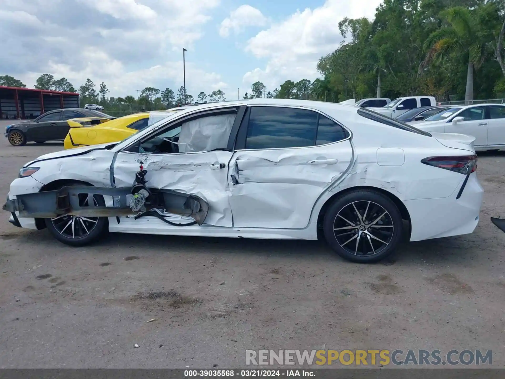 14 Photograph of a damaged car 4T1T11AK7RU893026 TOYOTA CAMRY 2024