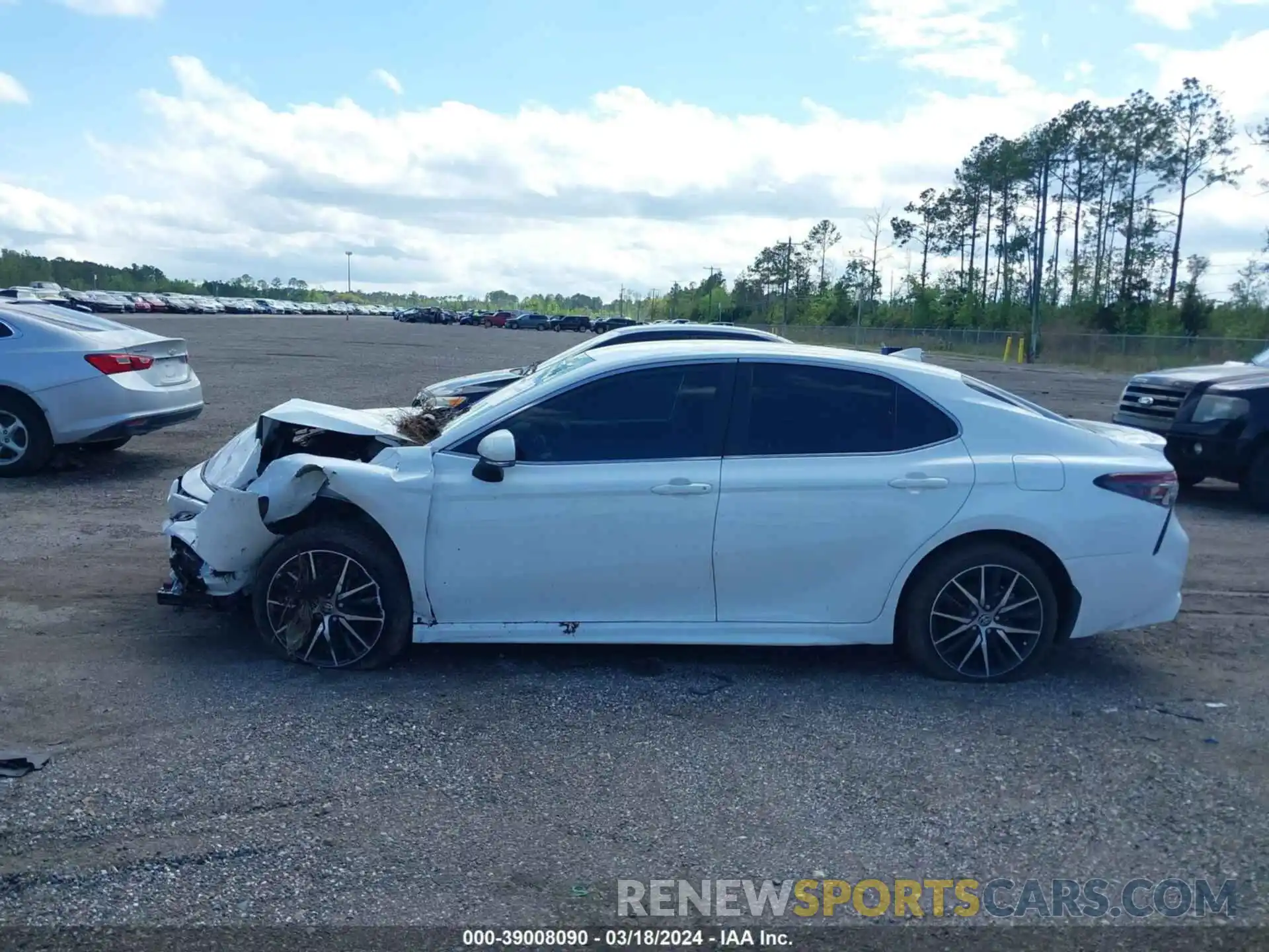 13 Photograph of a damaged car 4T1T11AK8RU845180 TOYOTA CAMRY 2024