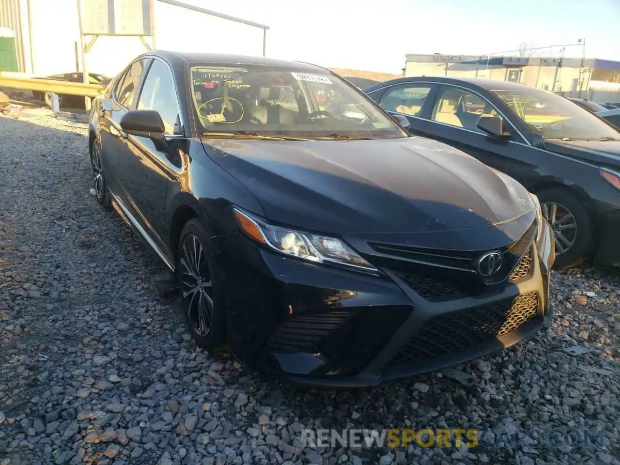 1 Photograph of a damaged car 4T1B11HK2KU728122 TOYOTA CAMRY 4C 2019