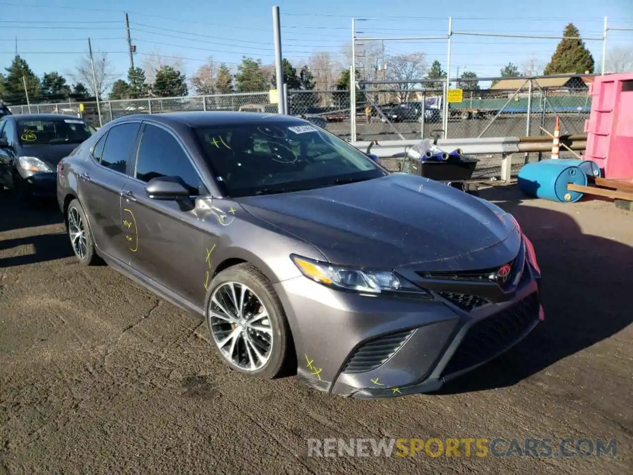 1 Photograph of a damaged car 4T1B11HK8KU160135 TOYOTA CAMRY 4C 2019