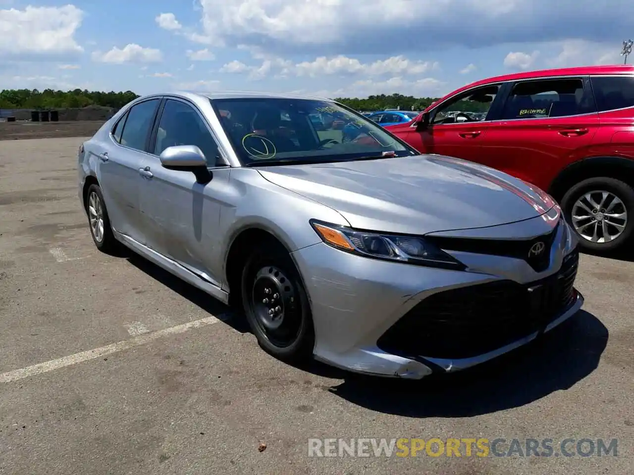 1 Photograph of a damaged car 4T1B11HKXKU731690 TOYOTA CAMRY 4C 2019