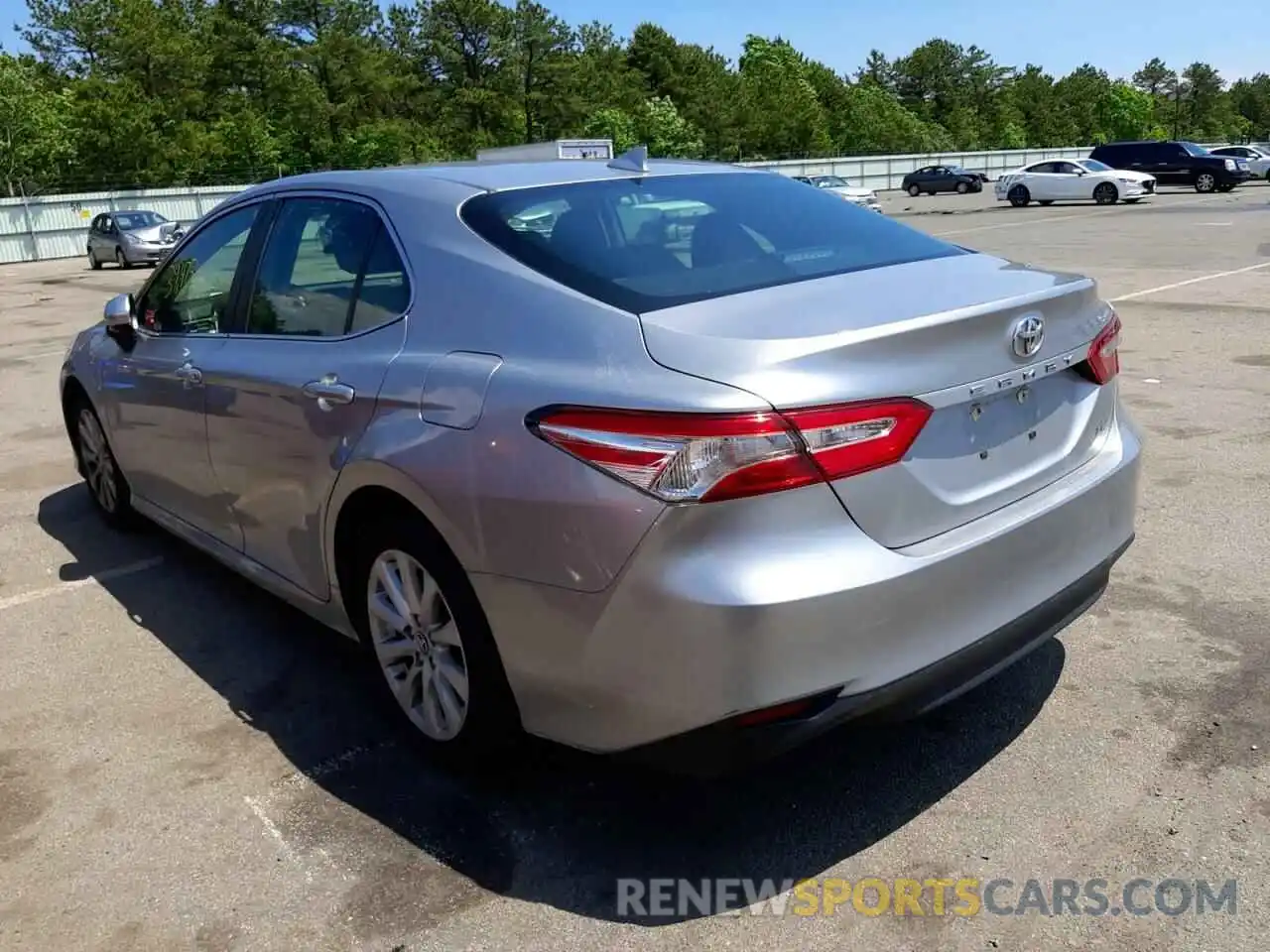 3 Photograph of a damaged car 4T1B11HKXKU731690 TOYOTA CAMRY 4C 2019