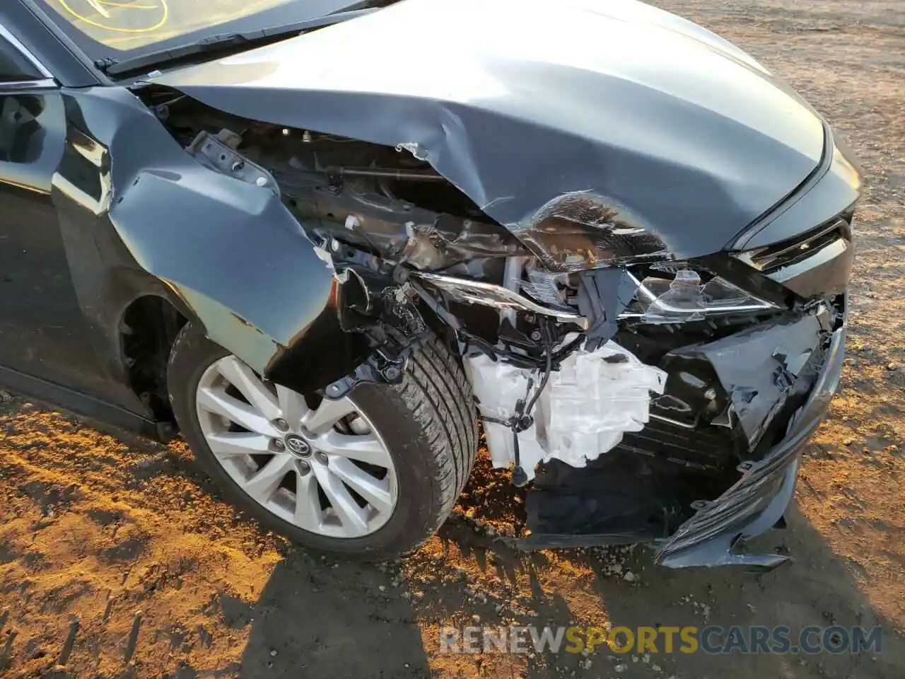 9 Photograph of a damaged car 4T1B11HKXKU765533 TOYOTA CAMRY 4C 2019