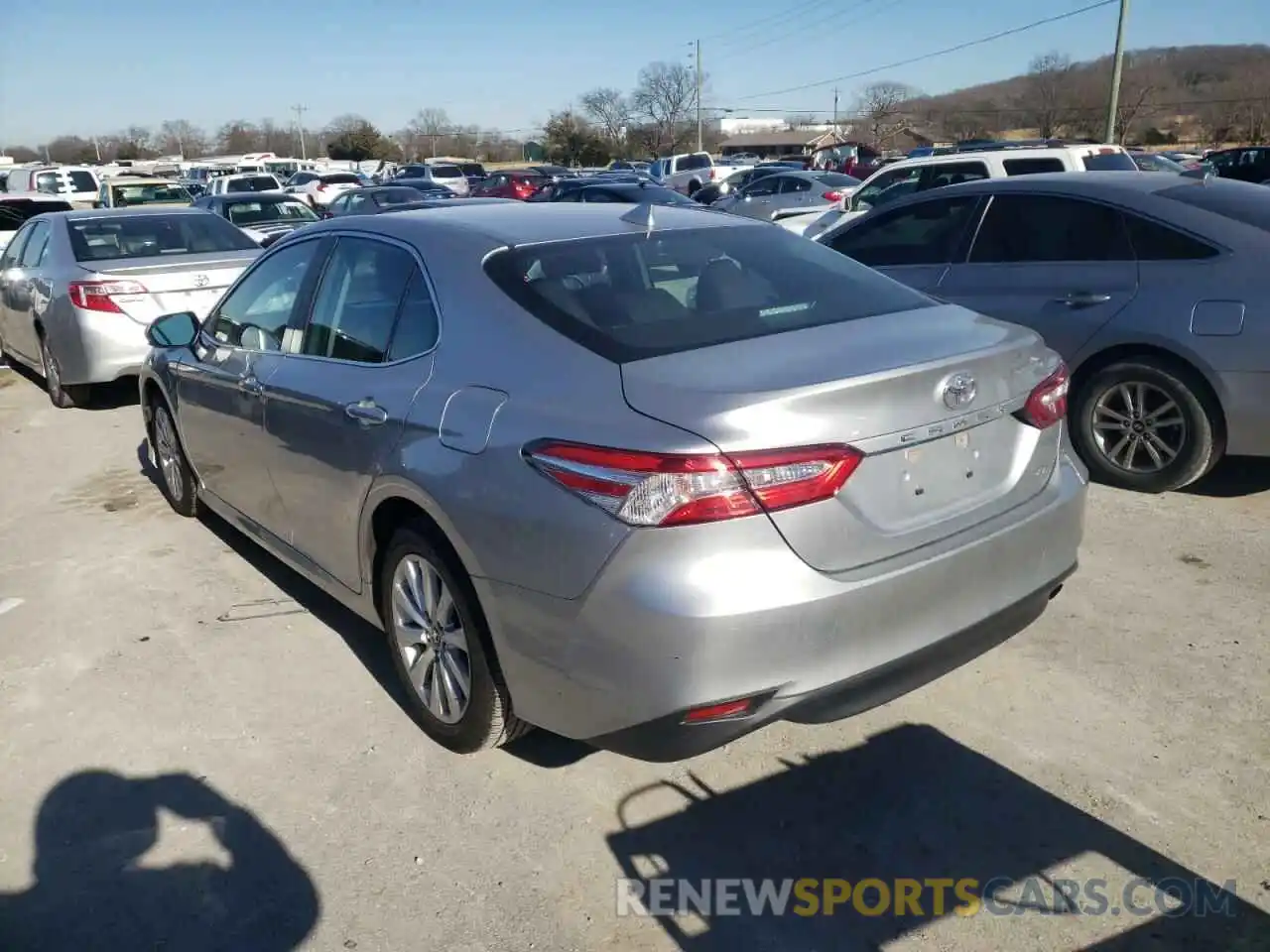 3 Photograph of a damaged car 4T1B11HKXKU770067 TOYOTA CAMRY 4C 2019