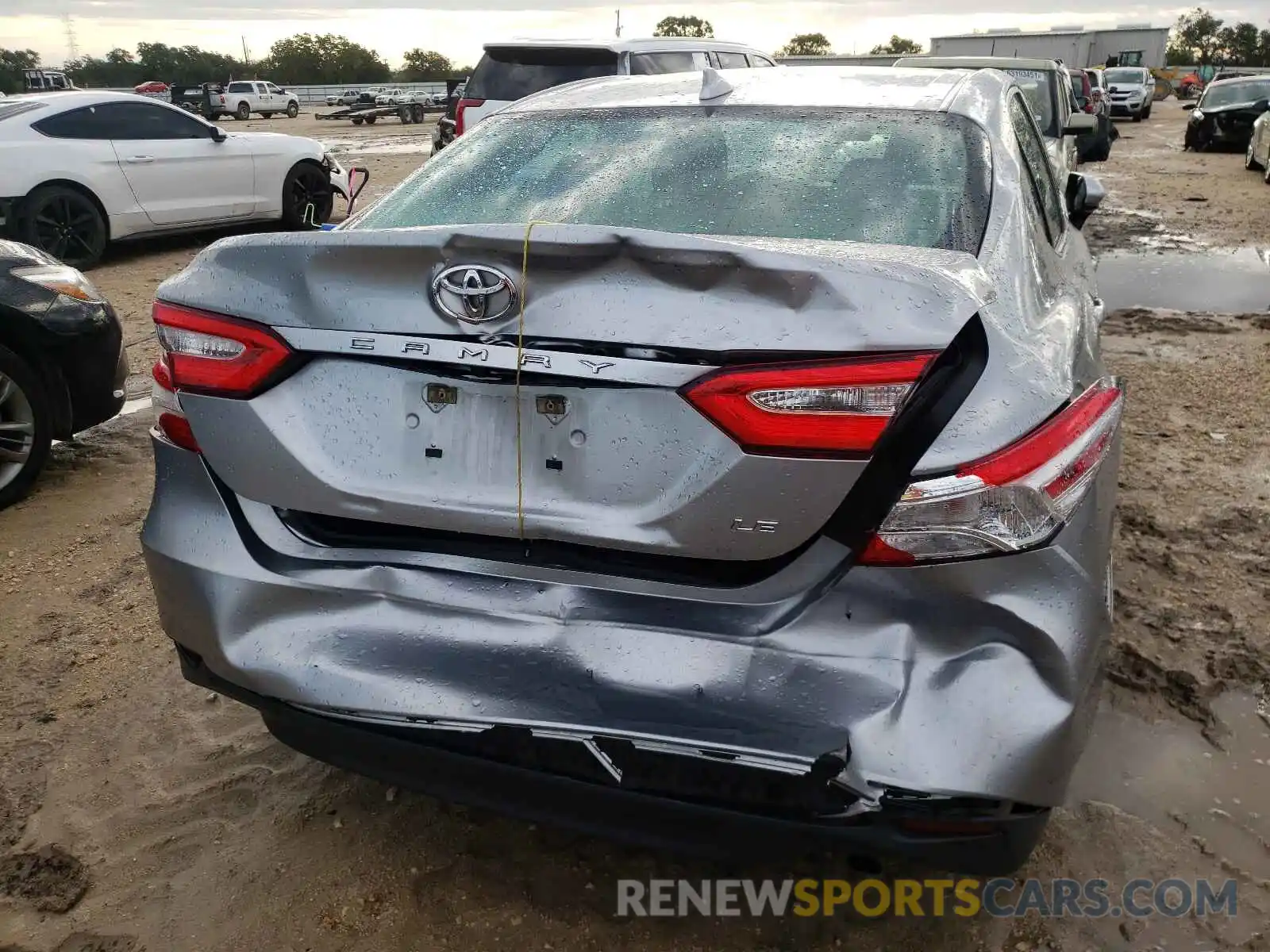 9 Photograph of a damaged car 4T1B11HKXKU770148 TOYOTA CAMRY 4C 2019