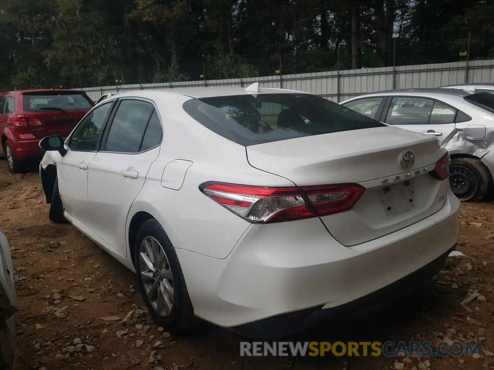 3 Photograph of a damaged car 4T1B11HKXKU773194 TOYOTA CAMRY 4C 2019