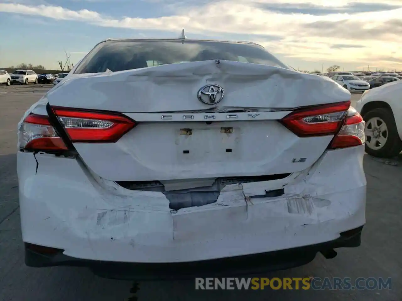 9 Photograph of a damaged car 4T1B11HKXKU774779 TOYOTA CAMRY 4C 2019