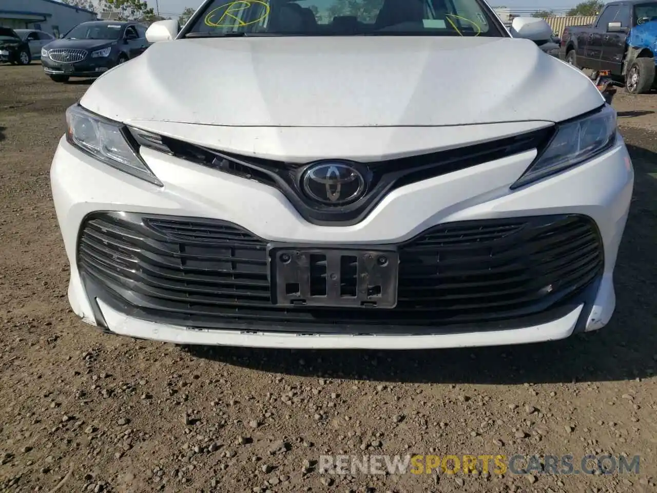 9 Фотография поврежденного автомобиля 4T1B11HKXKU786480 TOYOTA CAMRY 4C 2019