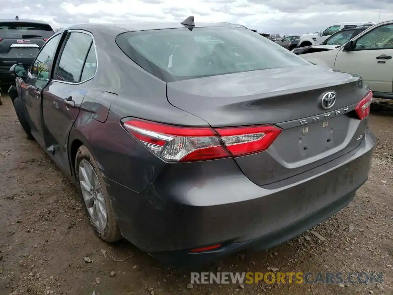 3 Photograph of a damaged car 4T1B11HKXKU795566 TOYOTA CAMRY 4C 2019