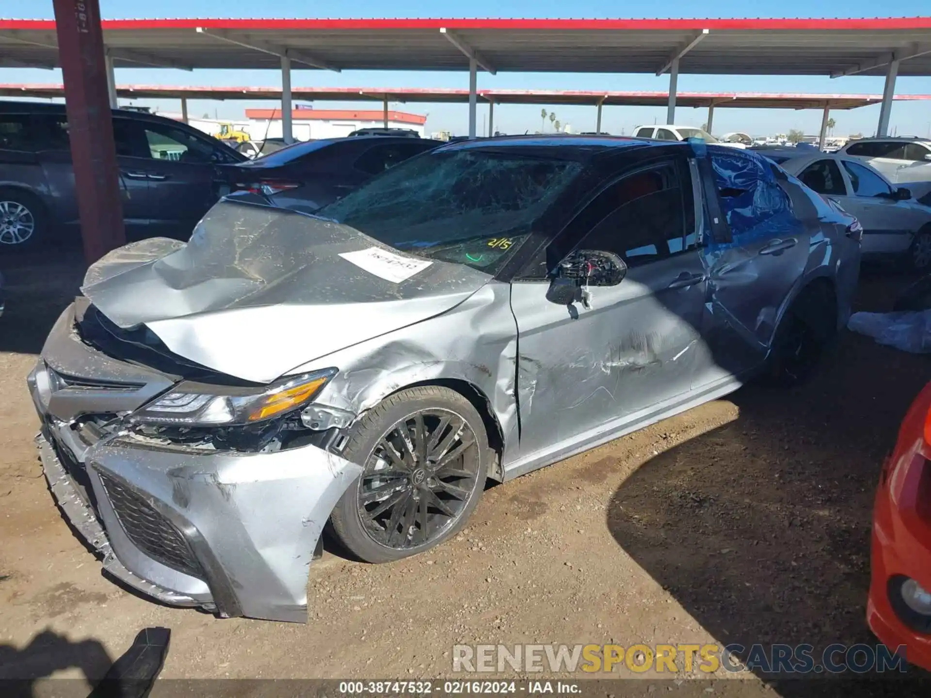 6 Photograph of a damaged car 4T1K31AK4RU076151 TOYOTA CAMRY HYBRID 2024