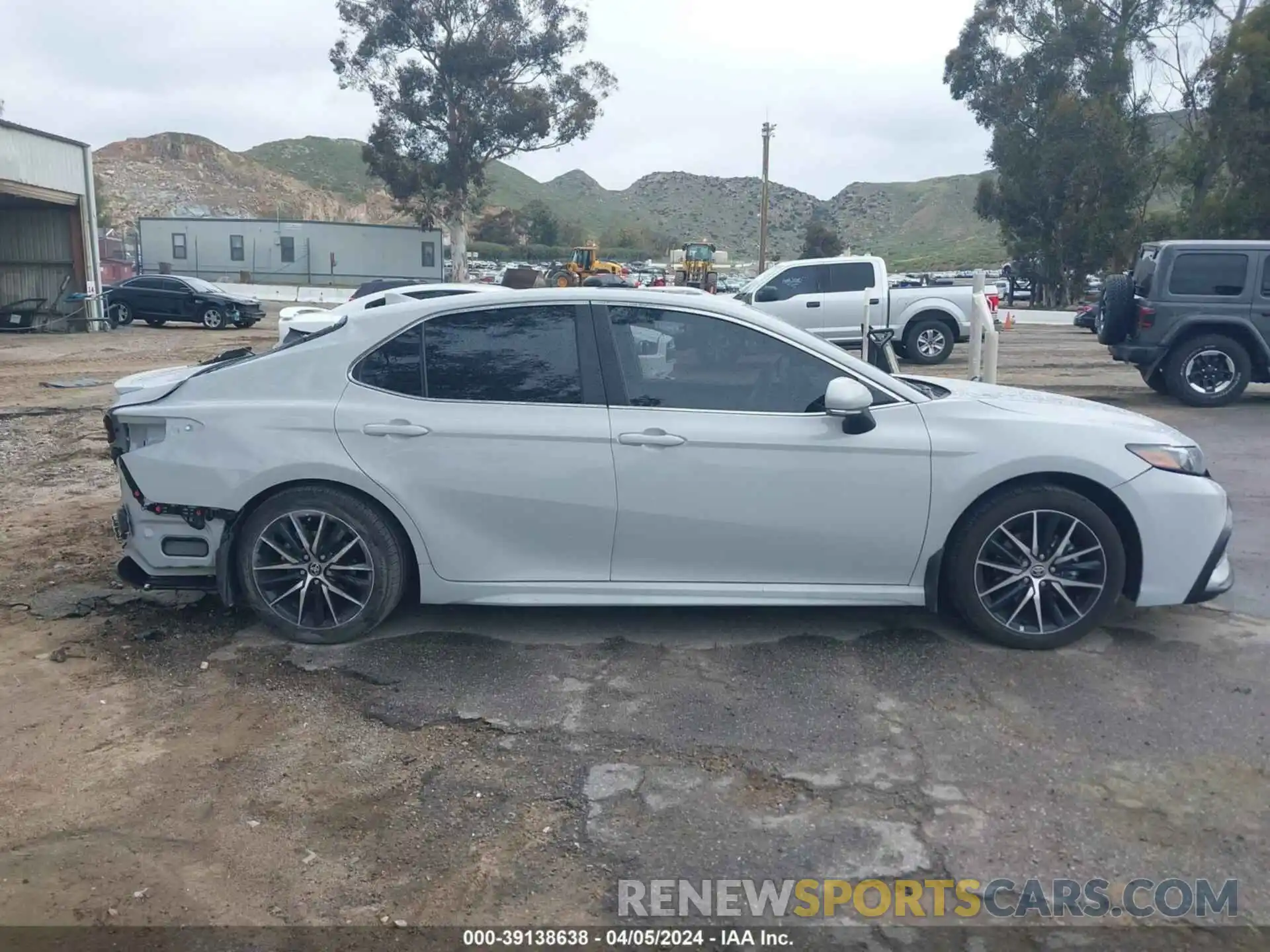 13 Photograph of a damaged car 4T1S31AK3RU064959 TOYOTA CAMRY HYBRID 2024