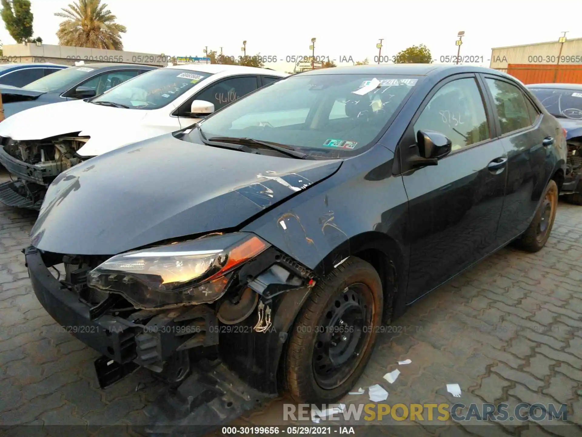 2 Photograph of a damaged car 00000000000158811 TOYOTA COROLLA 2019