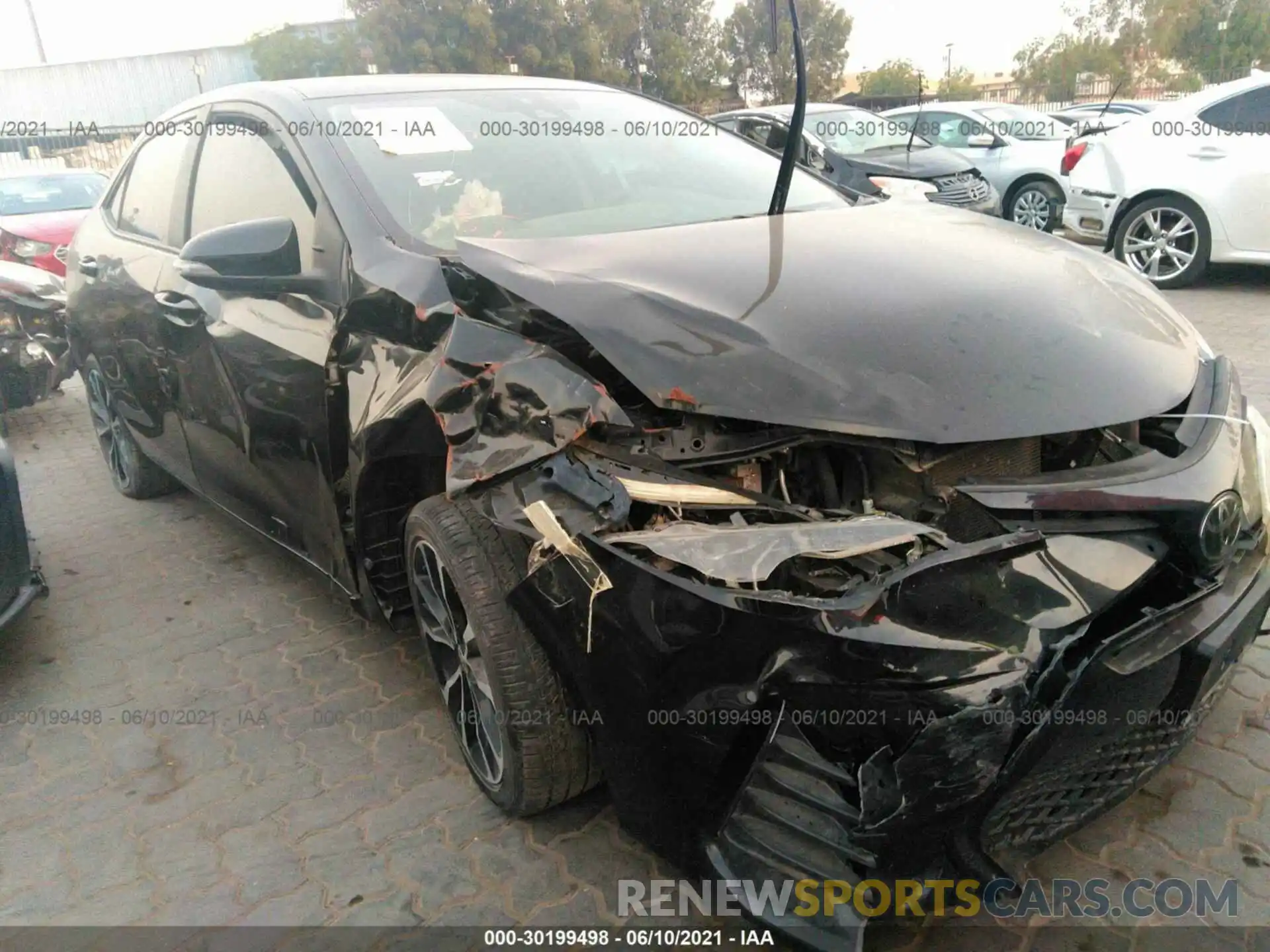 1 Photograph of a damaged car 00000000000900864 TOYOTA COROLLA 2019