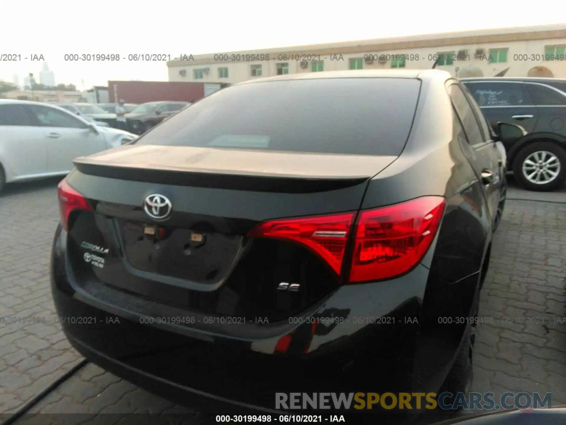 4 Photograph of a damaged car 00000000000900864 TOYOTA COROLLA 2019