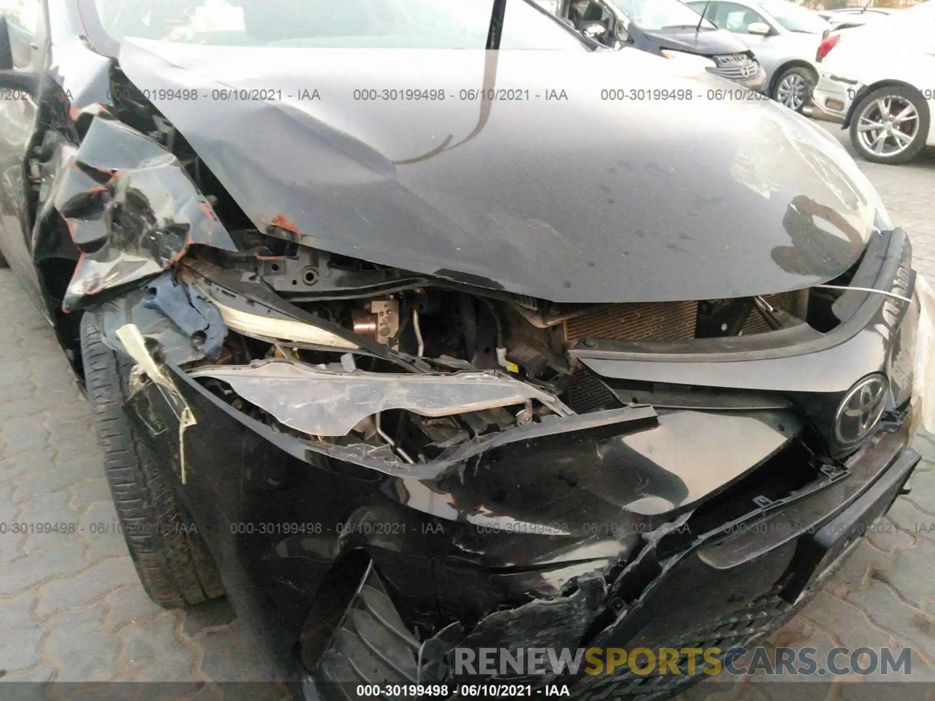 6 Photograph of a damaged car 00000000000900864 TOYOTA COROLLA 2019