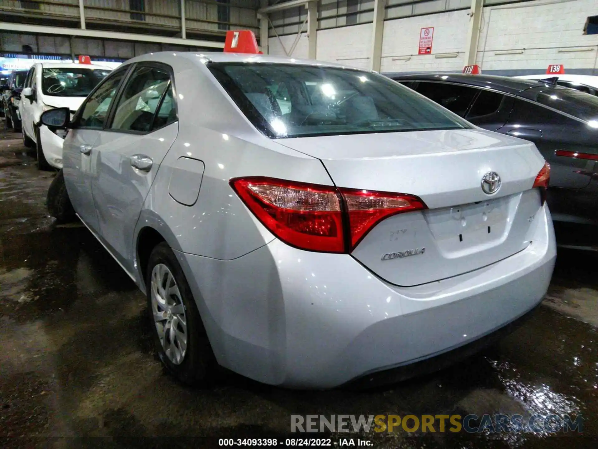 3 Photograph of a damaged car 001BURHE3KC195330 TOYOTA COROLLA 2019