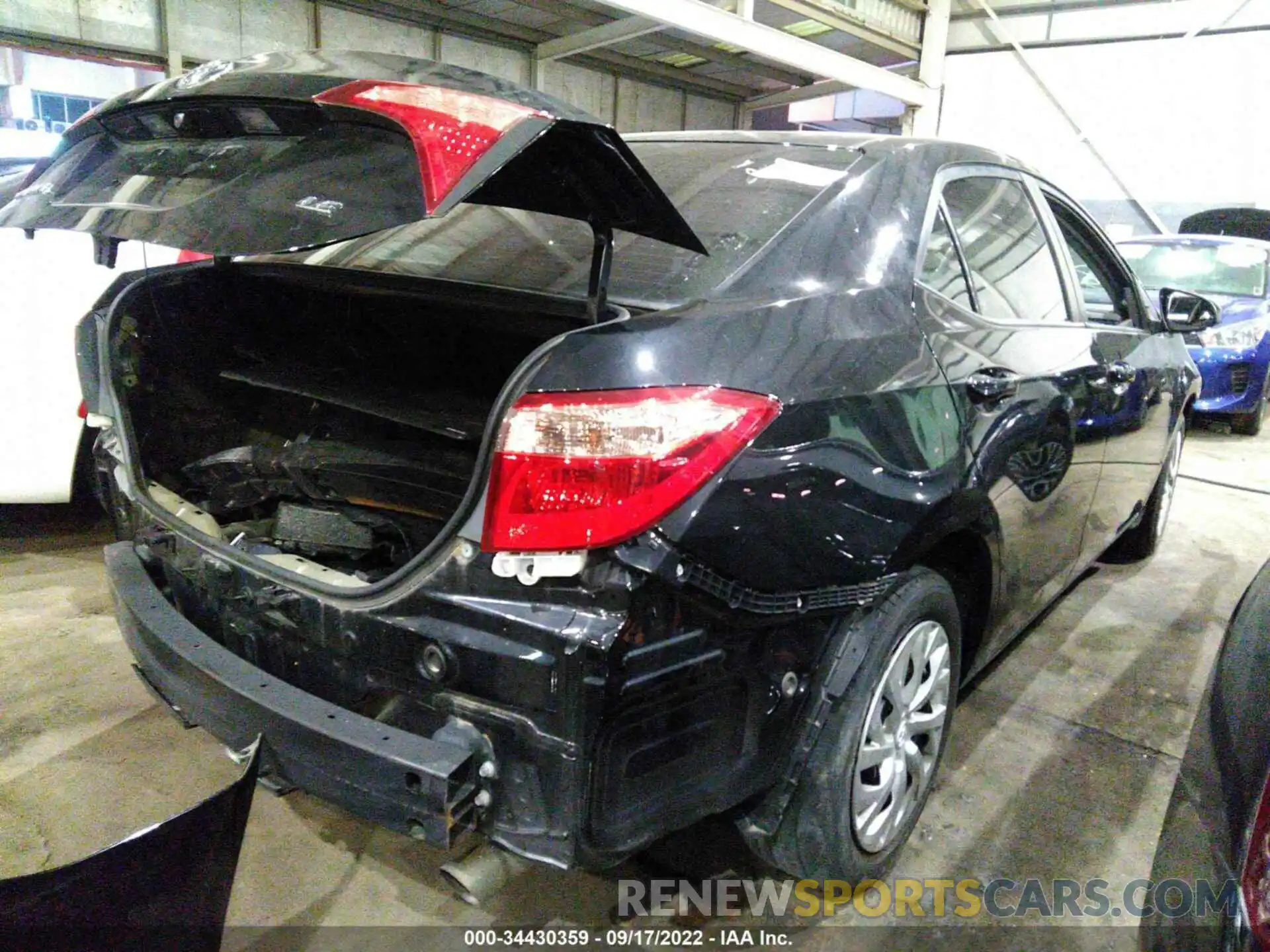 4 Photograph of a damaged car 001BURHE4KC158836 TOYOTA COROLLA 2019