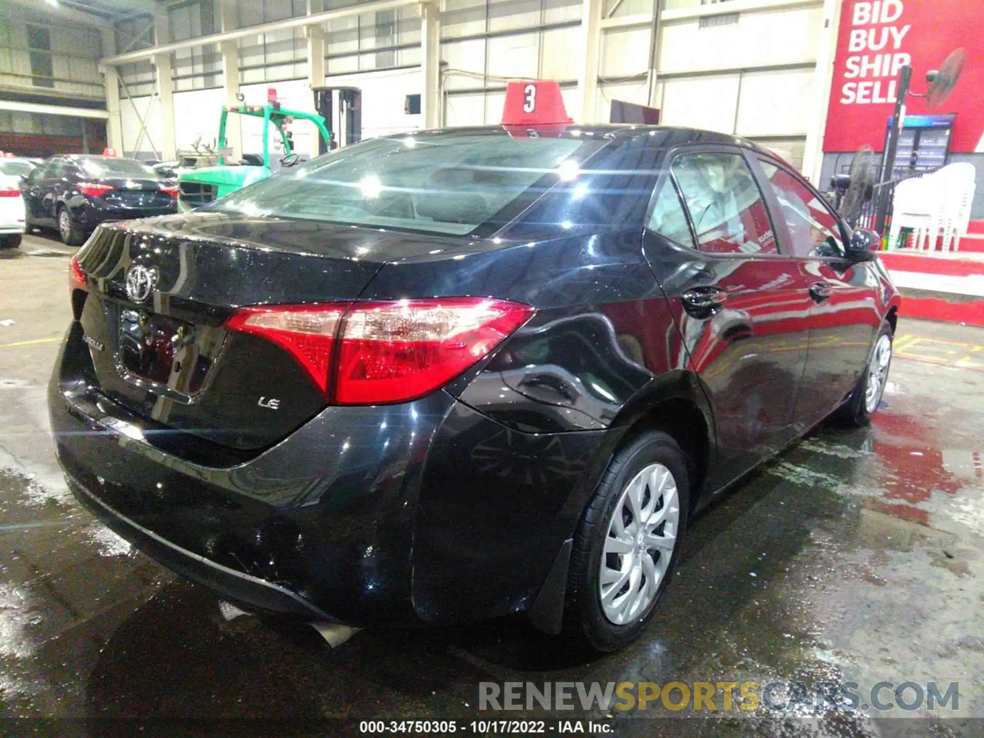 4 Photograph of a damaged car 001BURHE4KC225211 TOYOTA COROLLA 2019