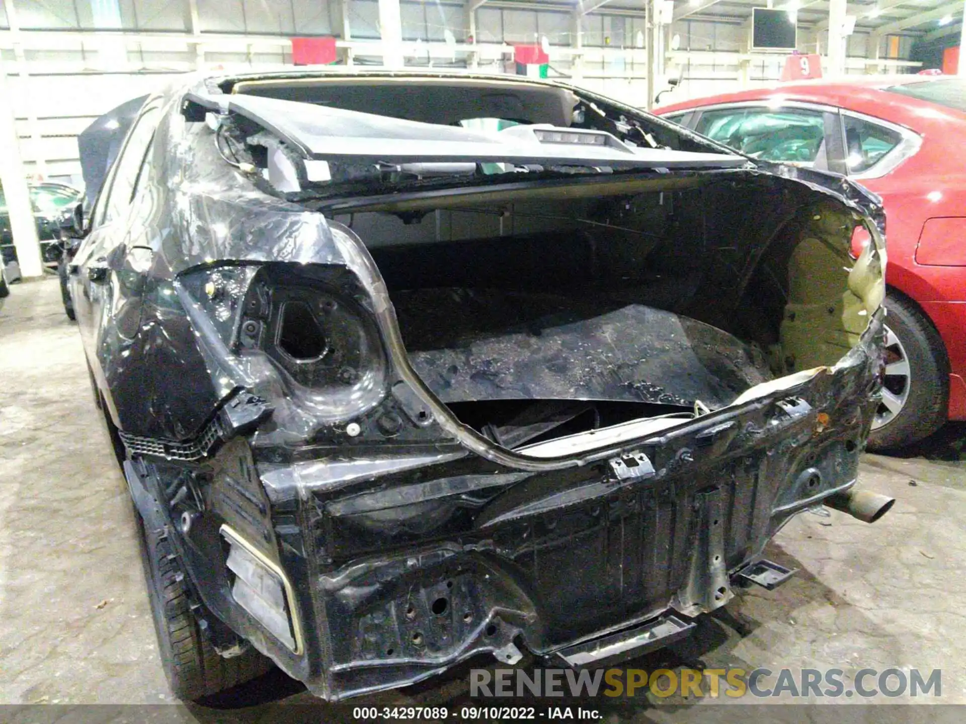 6 Photograph of a damaged car 001BURHE9KC204547 TOYOTA COROLLA 2019