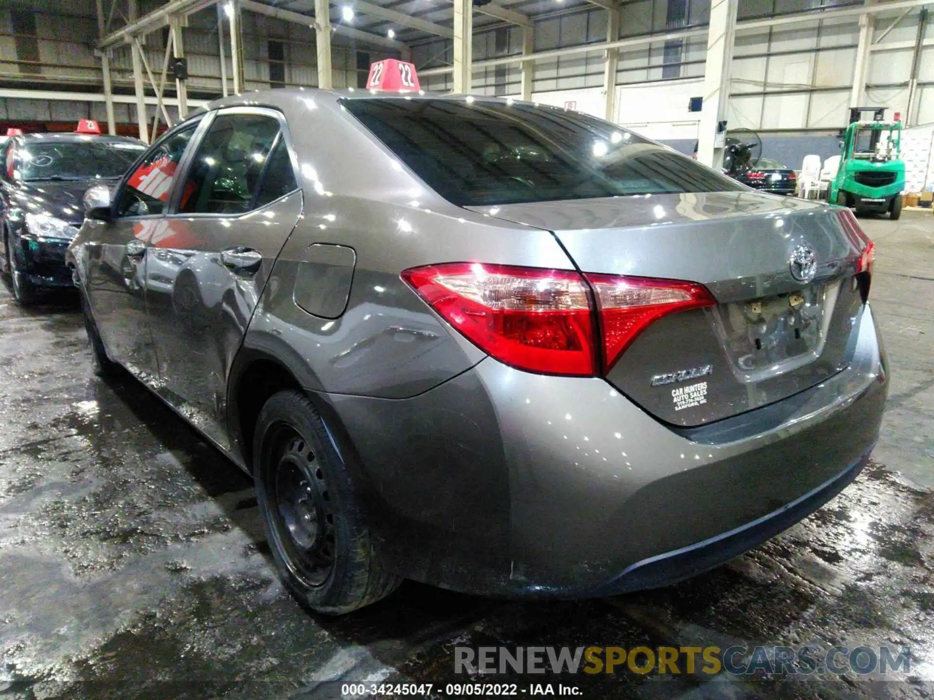 3 Photograph of a damaged car 001BURHE9KC212180 TOYOTA COROLLA 2019