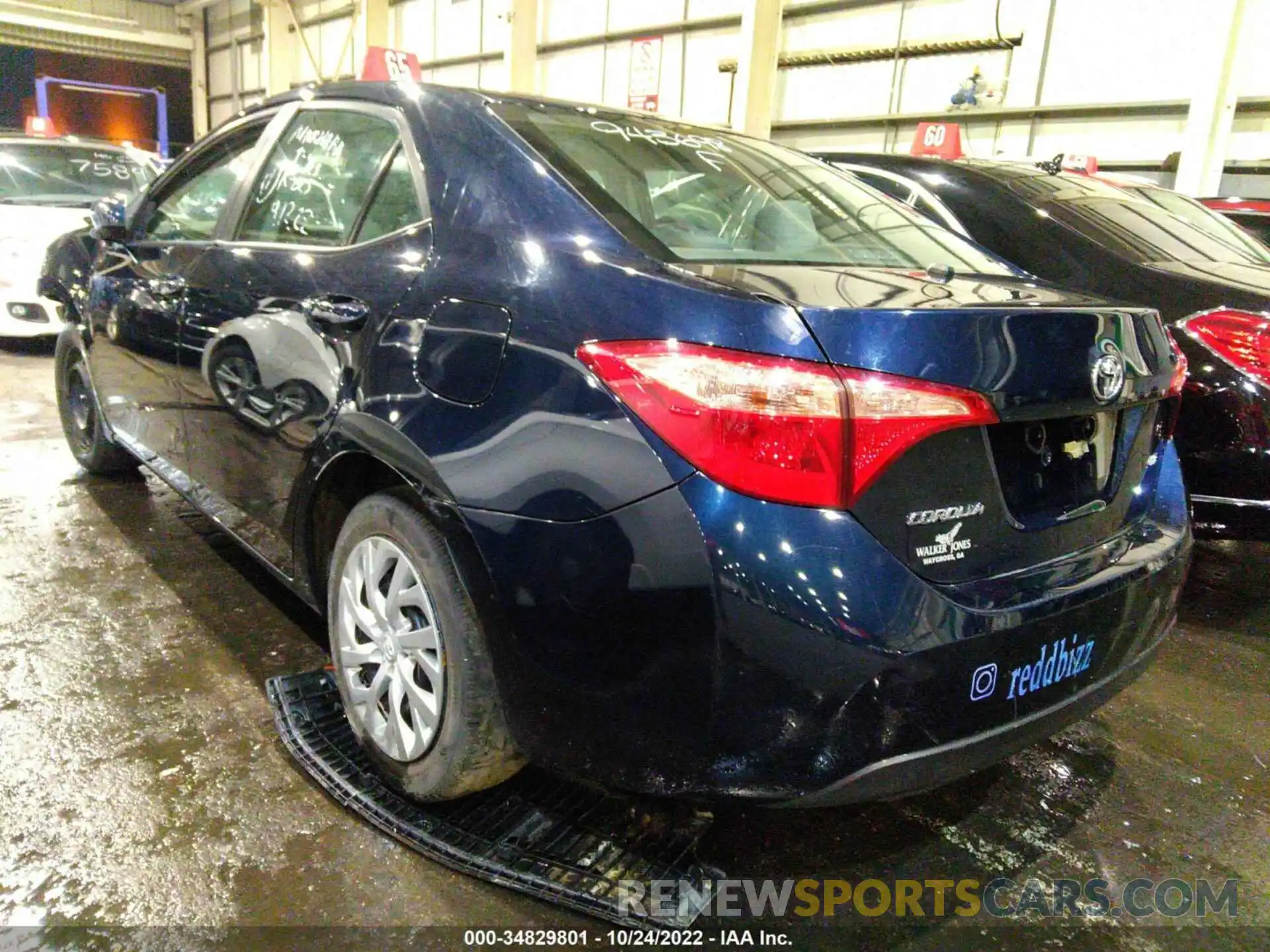 3 Photograph of a damaged car 00FBURHEXKP943698 TOYOTA COROLLA 2019