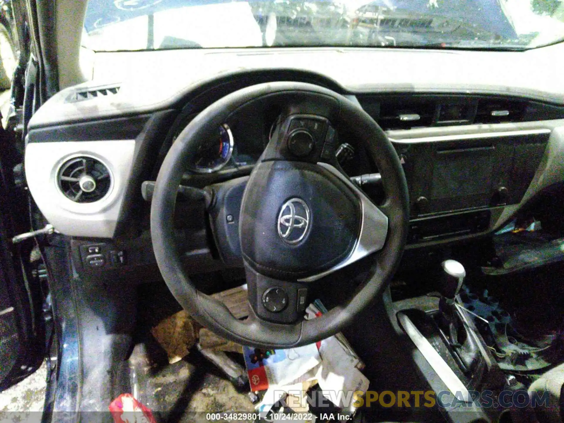 7 Photograph of a damaged car 00FBURHEXKP943698 TOYOTA COROLLA 2019