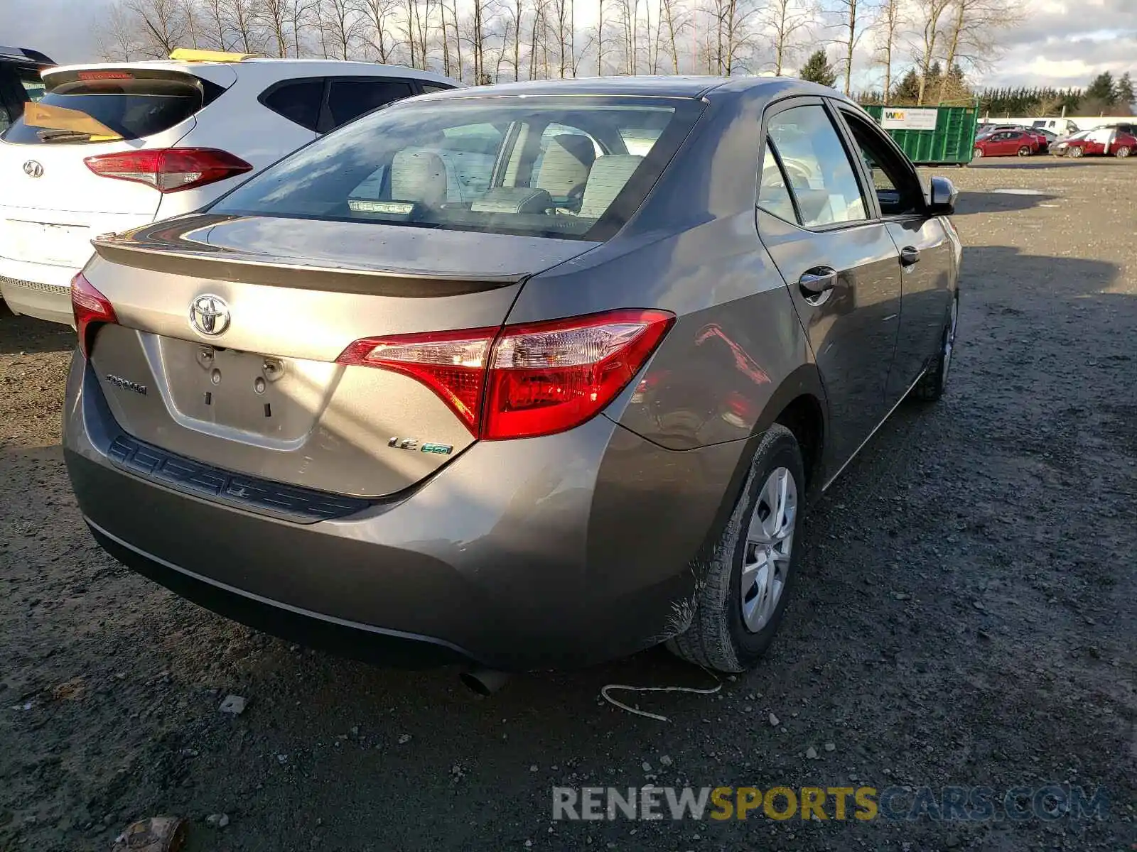 4 Photograph of a damaged car 2T1BPRHE1KC177240 TOYOTA COROLLA 2019