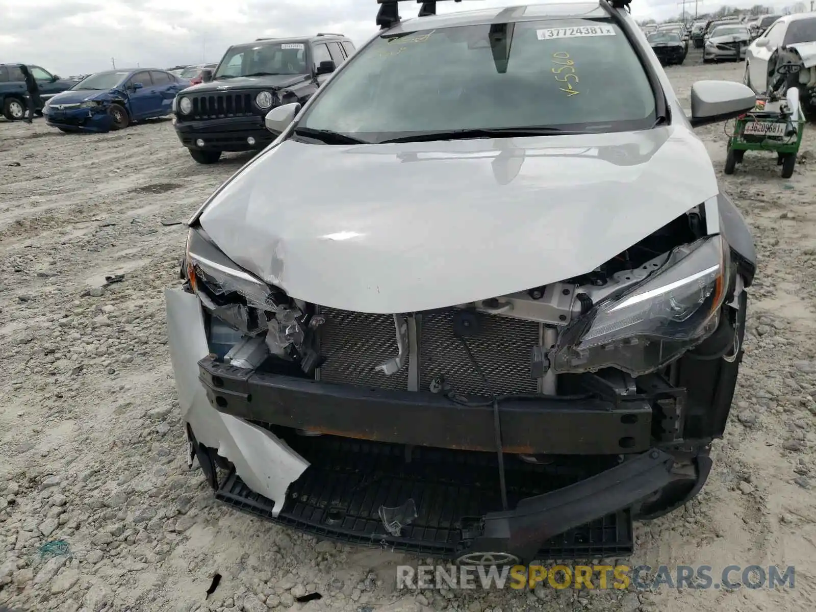 9 Photograph of a damaged car 2T1BURHE0KC125560 TOYOTA COROLLA 2019