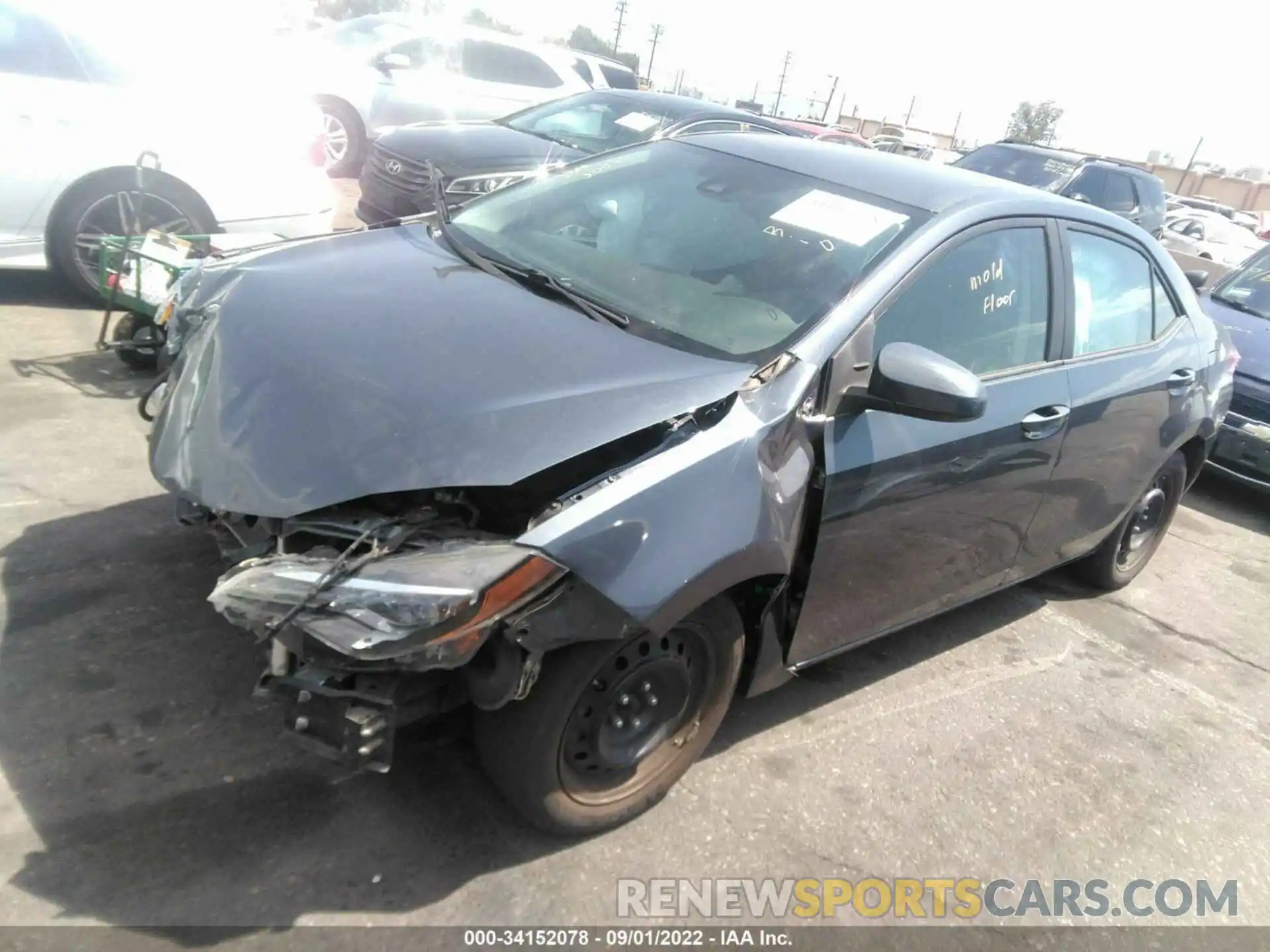 2 Photograph of a damaged car 2T1BURHE0KC125848 TOYOTA COROLLA 2019