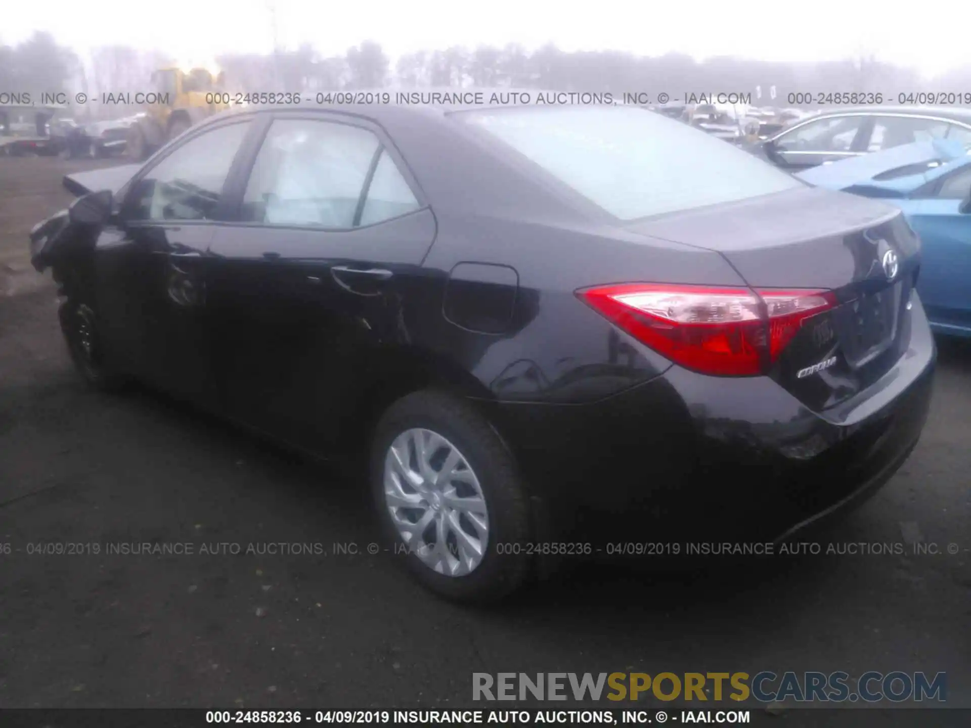 3 Photograph of a damaged car 2T1BURHE0KC126174 TOYOTA COROLLA 2019