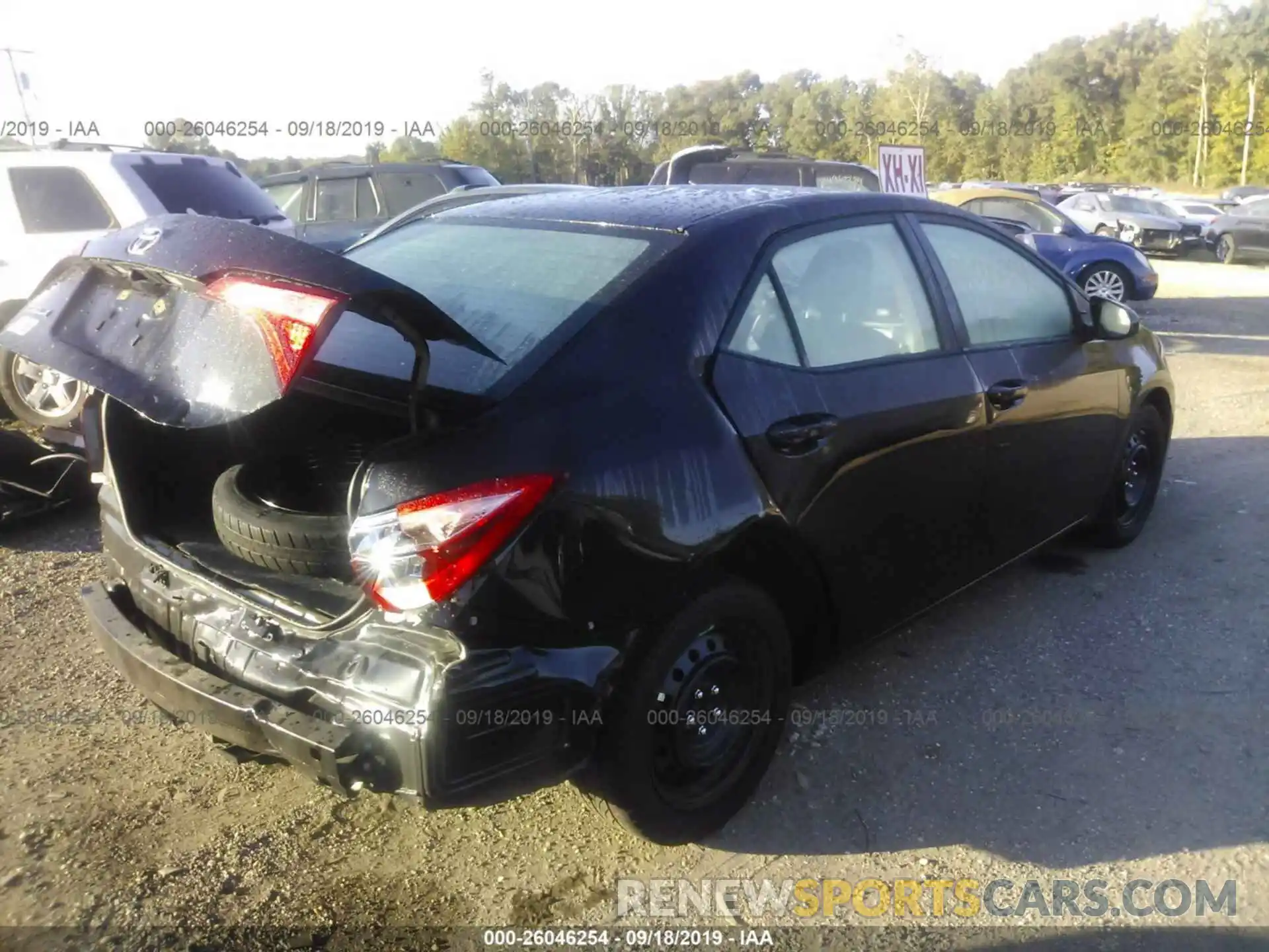 4 Photograph of a damaged car 2T1BURHE0KC126899 TOYOTA COROLLA 2019