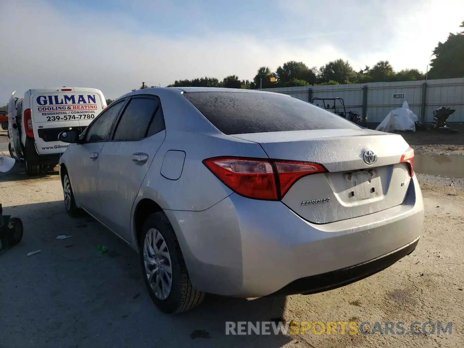 3 Photograph of a damaged car 2T1BURHE0KC127308 TOYOTA COROLLA 2019