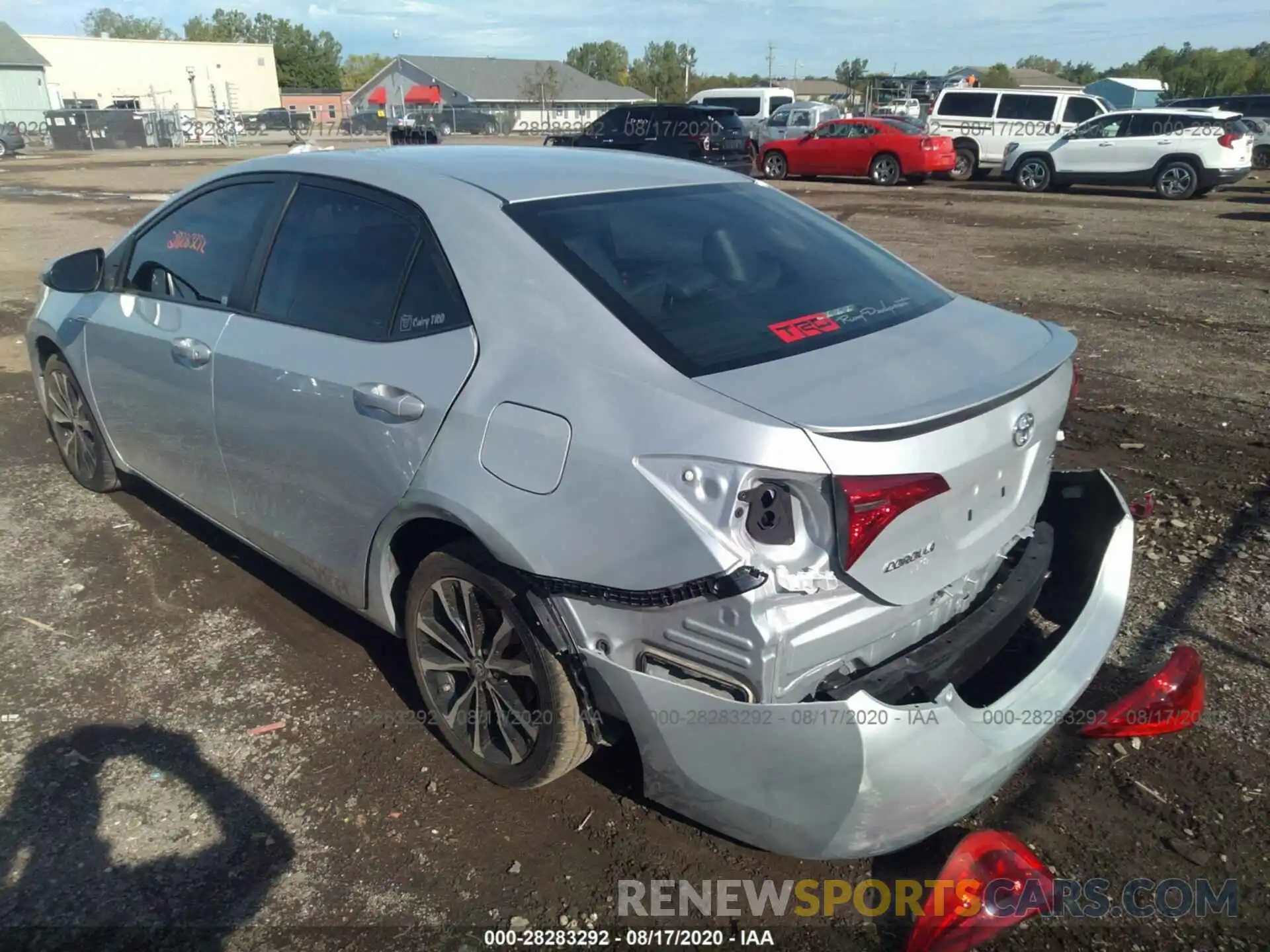 3 Photograph of a damaged car 2T1BURHE0KC128040 TOYOTA COROLLA 2019