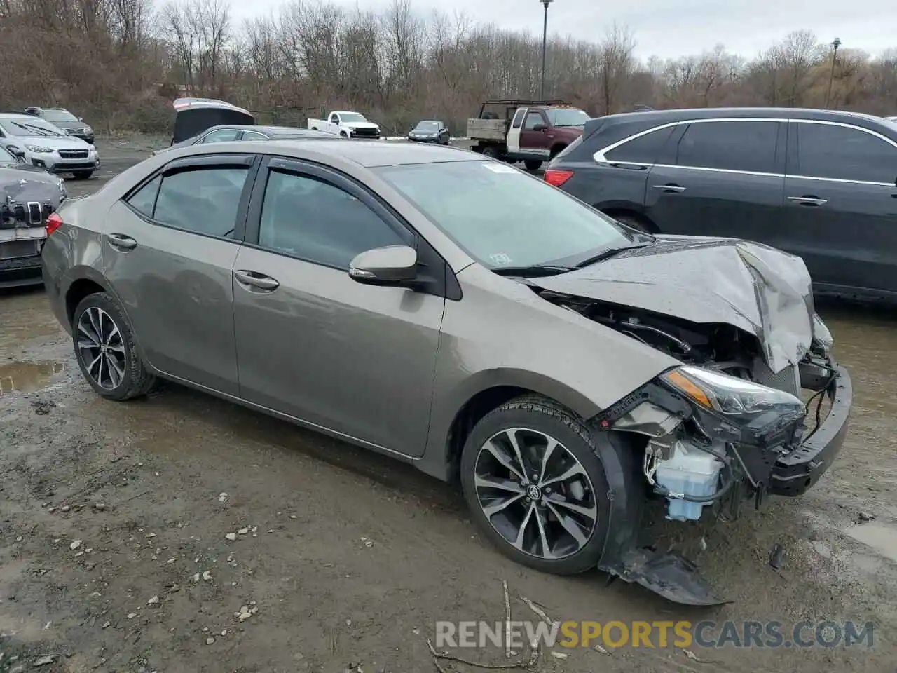 4 Photograph of a damaged car 2T1BURHE0KC128992 TOYOTA COROLLA 2019