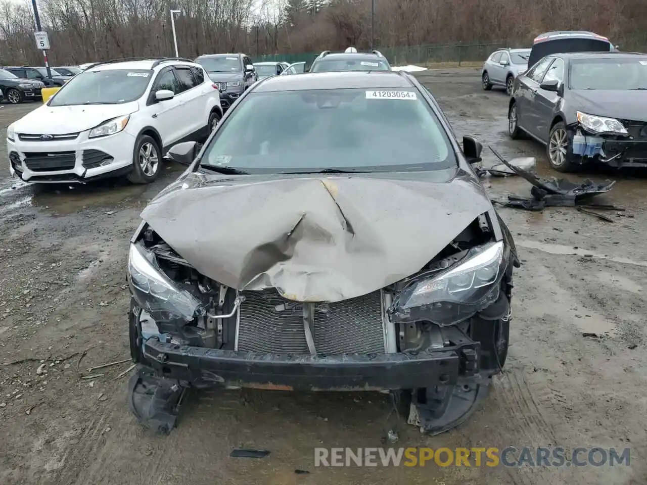 5 Photograph of a damaged car 2T1BURHE0KC128992 TOYOTA COROLLA 2019