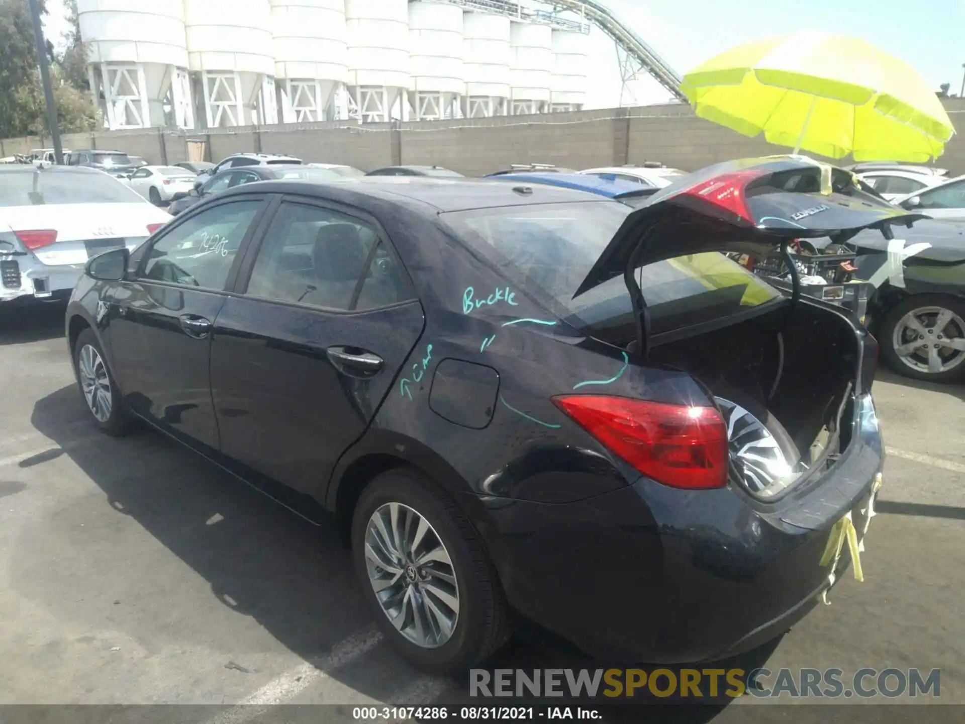 3 Photograph of a damaged car 2T1BURHE0KC130211 TOYOTA COROLLA 2019