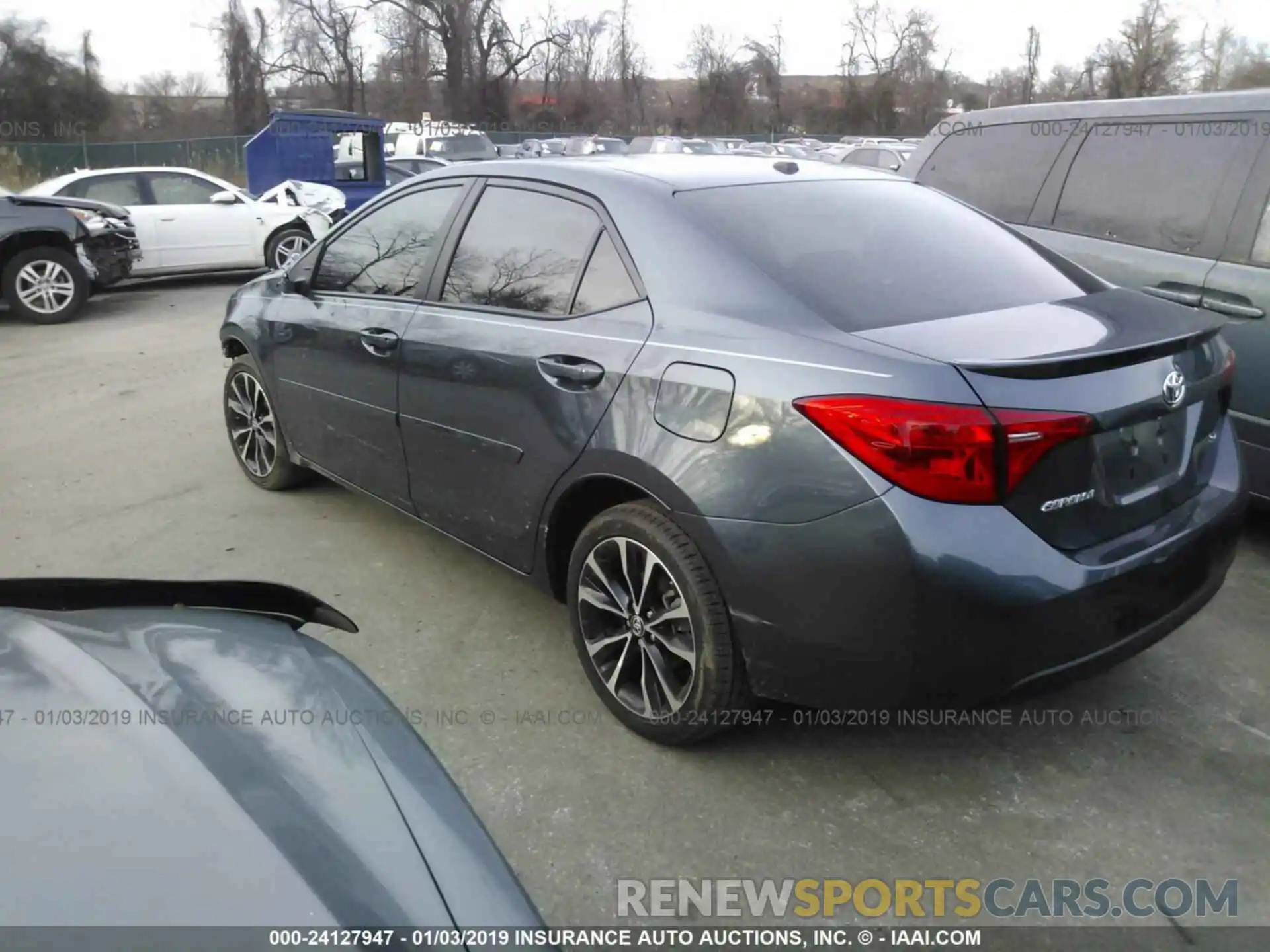 3 Photograph of a damaged car 2T1BURHE0KC131102 TOYOTA COROLLA 2019