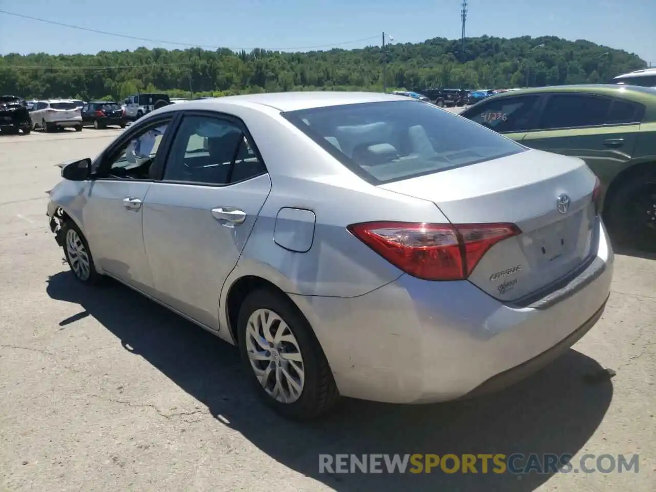 3 Photograph of a damaged car 2T1BURHE0KC132279 TOYOTA COROLLA 2019