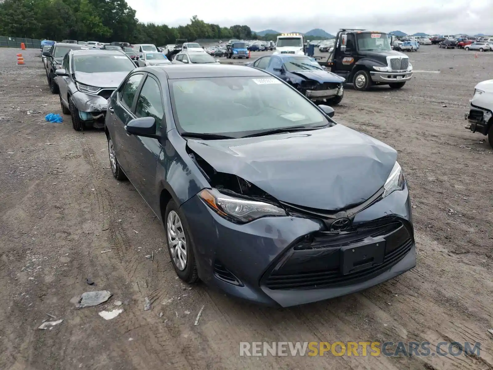 1 Photograph of a damaged car 2T1BURHE0KC132363 TOYOTA COROLLA 2019