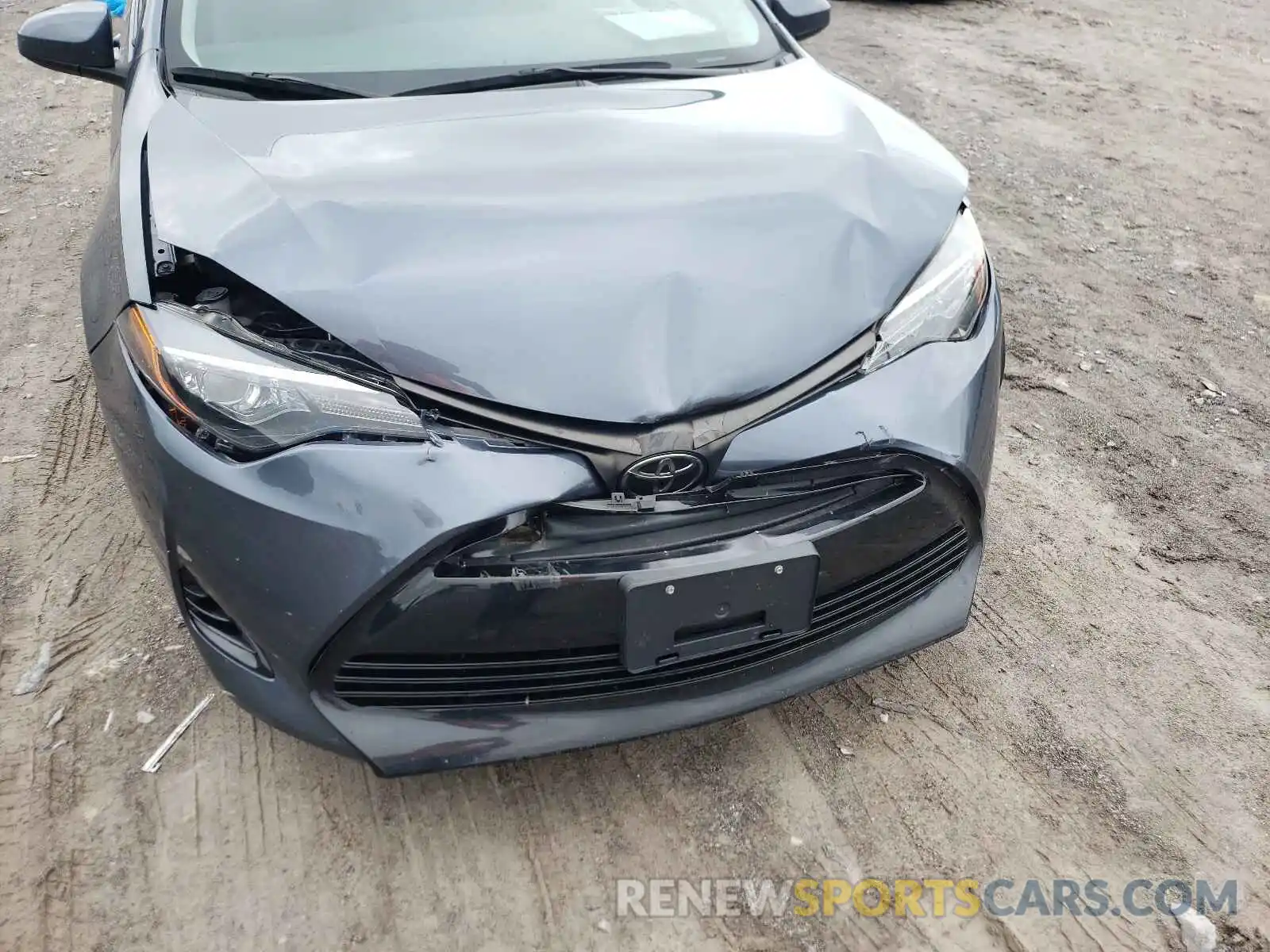 9 Photograph of a damaged car 2T1BURHE0KC132363 TOYOTA COROLLA 2019